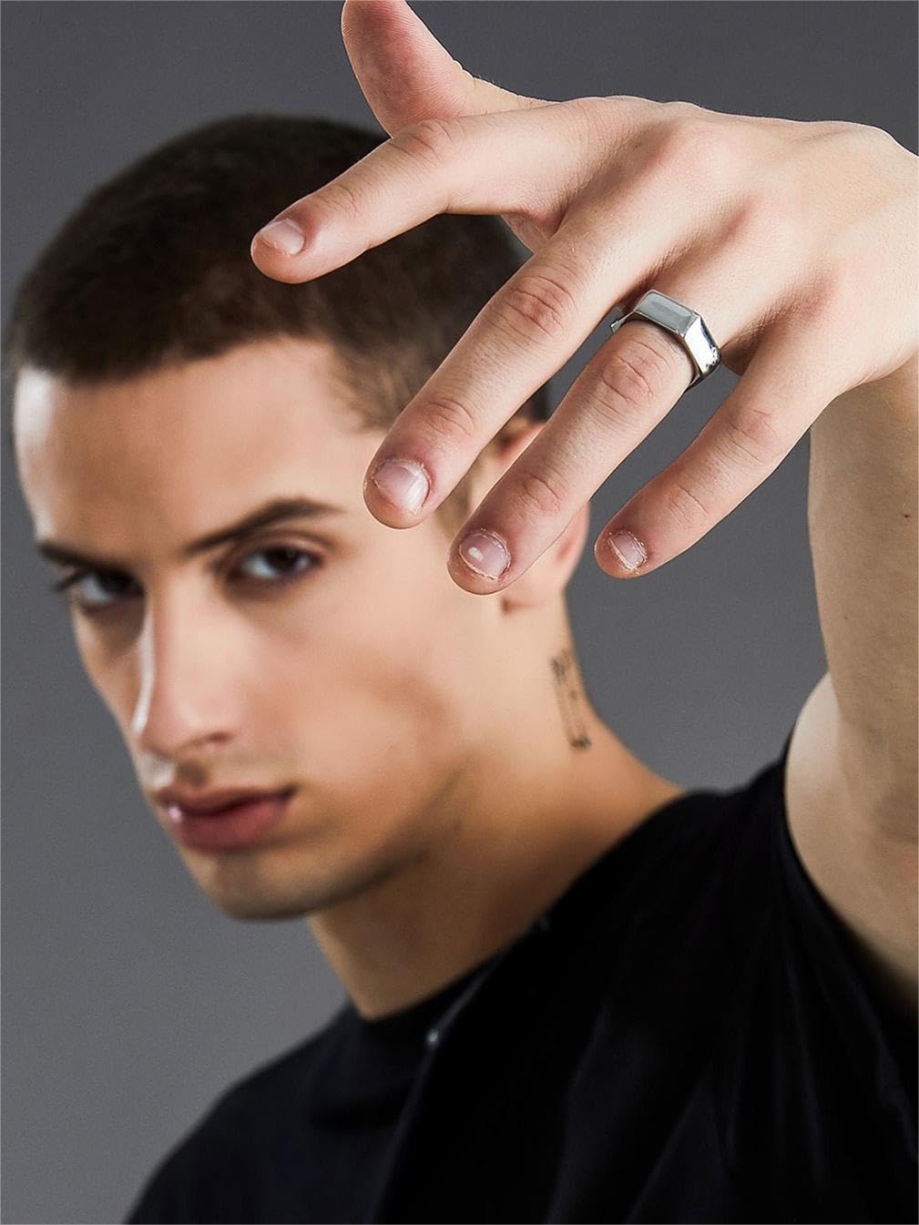 ChainsHouse Men's Punk Stainless Steel Gothic Screw Edge Hexagon Geometric Biker Ring Bands, Size 9