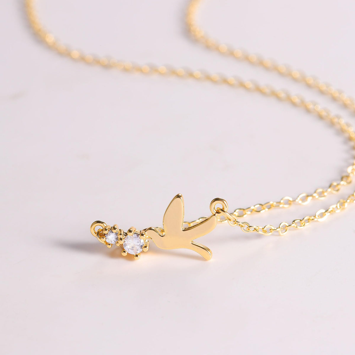 GUOKE Gold Bird Necklace - 14K Gold Plated Dainty Humming Bird Necklace Simple Jewelry for Women