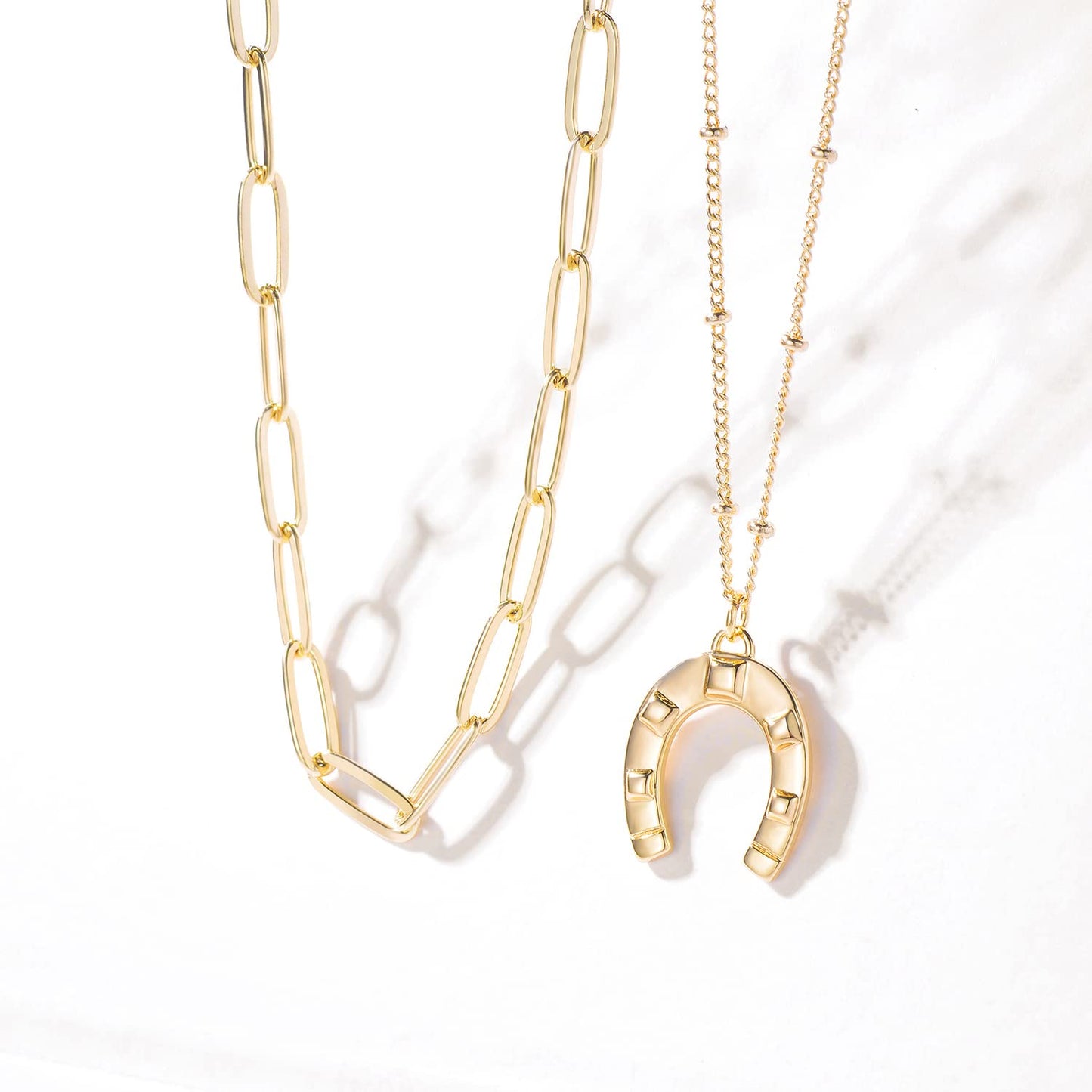 MEVECCO Gold Layered Choker Necklace for Women, 18K Gold Plated Dainty Horseshoe Pendant Minimalist Paperclip Double Layer Necklace for Jewelry