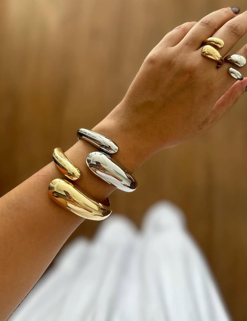 Chunky Gold Bangle Bracelets for Women, Dainty 14k Gold Plated Big Stackable Bangles Set, Trendy Statement Cuff Bracelet Stack Summer Beach Jewelry Gifts (2 Gold & silver bangles)