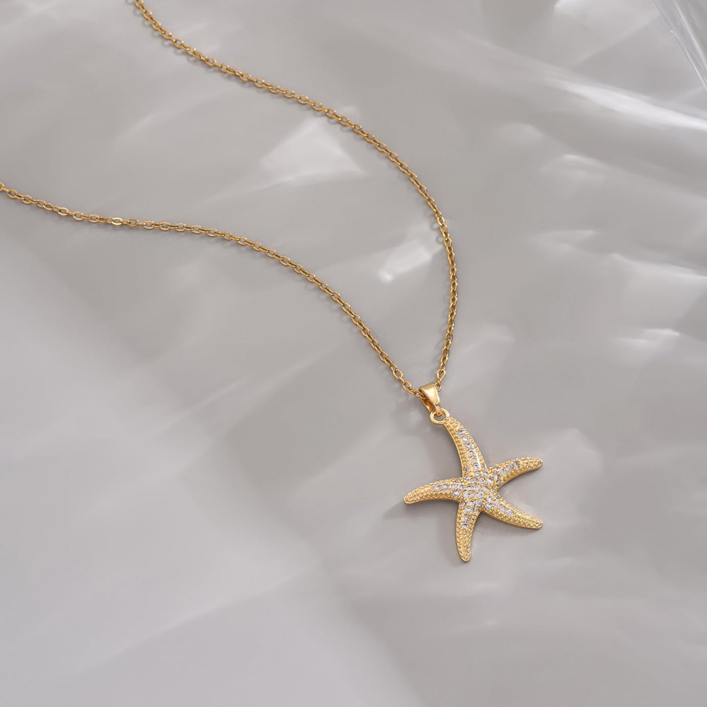 NONAMOIS 18K Gold Plated Dainty CZ Starfish Pendant Necklace for Women Stainless Steel Simple Gold Charm Choker Necklace Trendy Ocean Summer Beach Jewelry