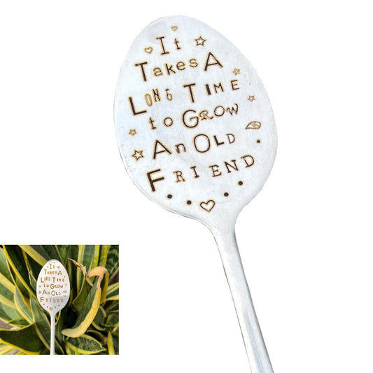 Garden Plant Marker Friendship Gift for Women Gardeners, Plant Stake Label Sign Tag Gardening Gifts for Woman Plant Lovers, Metal Garden Decoration (Grow an Old Friend)