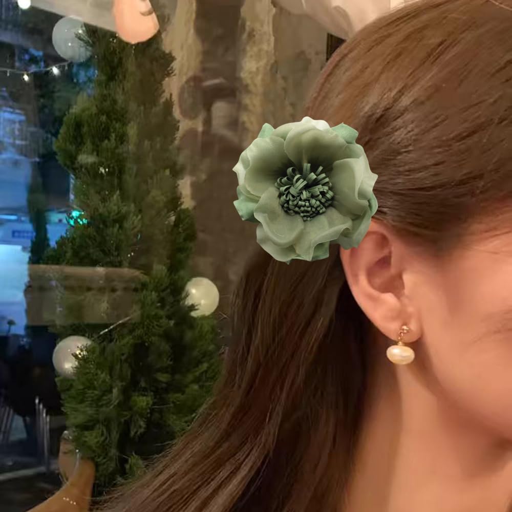 Elegant Large Cloth Flower Brooches Big Camellia Flower Brooch Pin for Women Dainty Cloth Fabric Rose Brooches Dress Skirt Scarf Hat Pins Clothing Decoration Accessories (Green brooch)