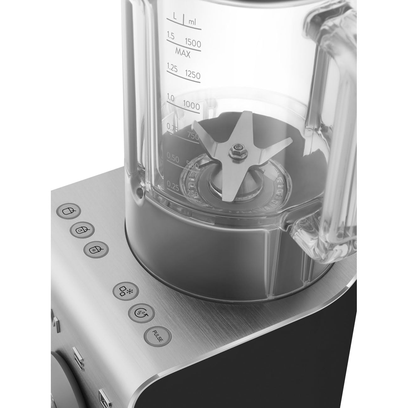 SMEG BLC01 Professional High-Performance Blender – 1.5L Tritan™ Jug, 9 Speed Settings, Stainless Steel Blades, Modern Design, Powerful 1250W Motor for Smoothies, Soups & More