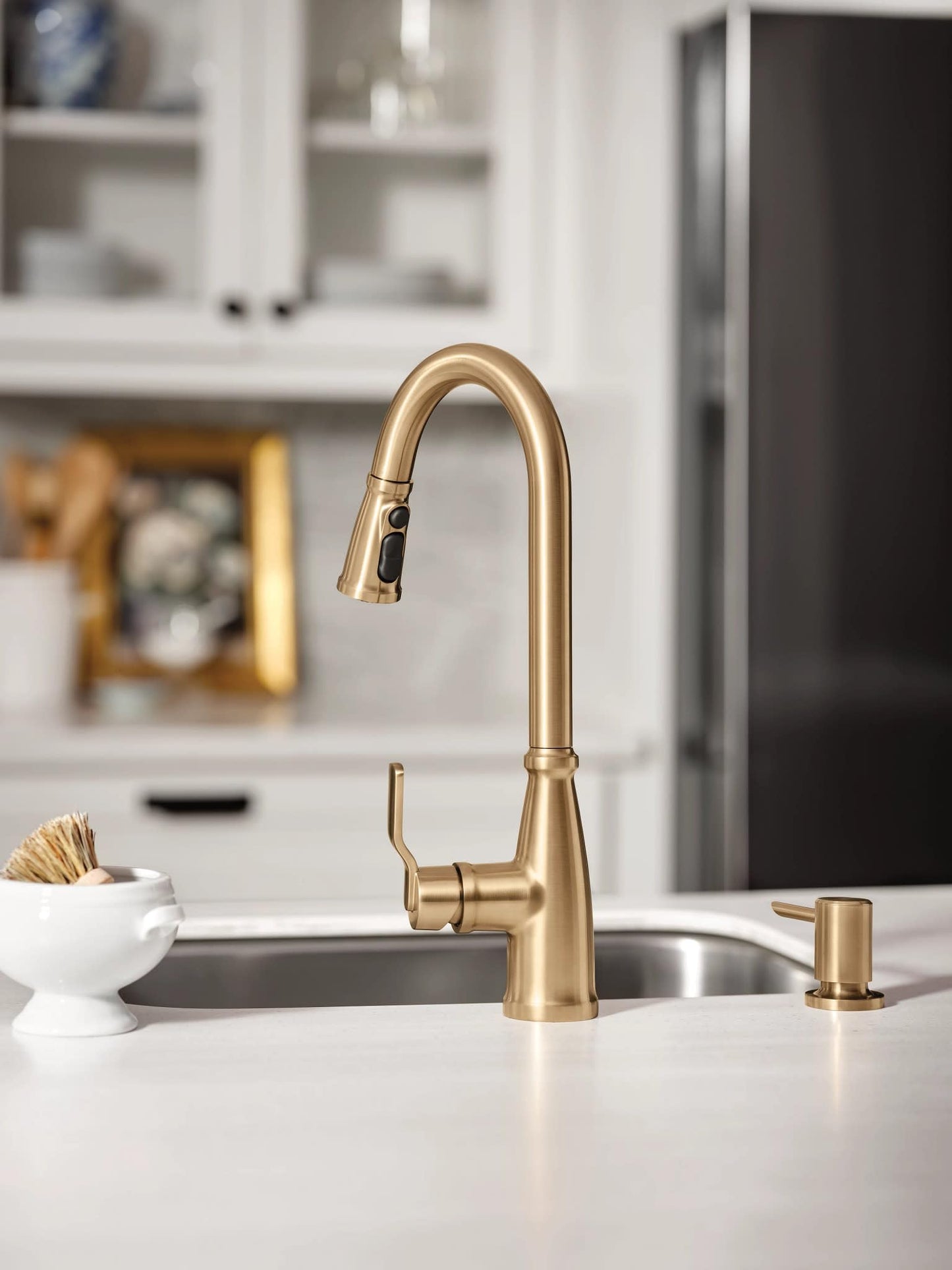 Moen Nolia Brushed Gold Kitchen Faucet with Soap Dispenser, Pull Down Sprayer with Power Boost, Transitional High Arc Kitchen Faucet, One-Handle Easy Installation, 87071BZG