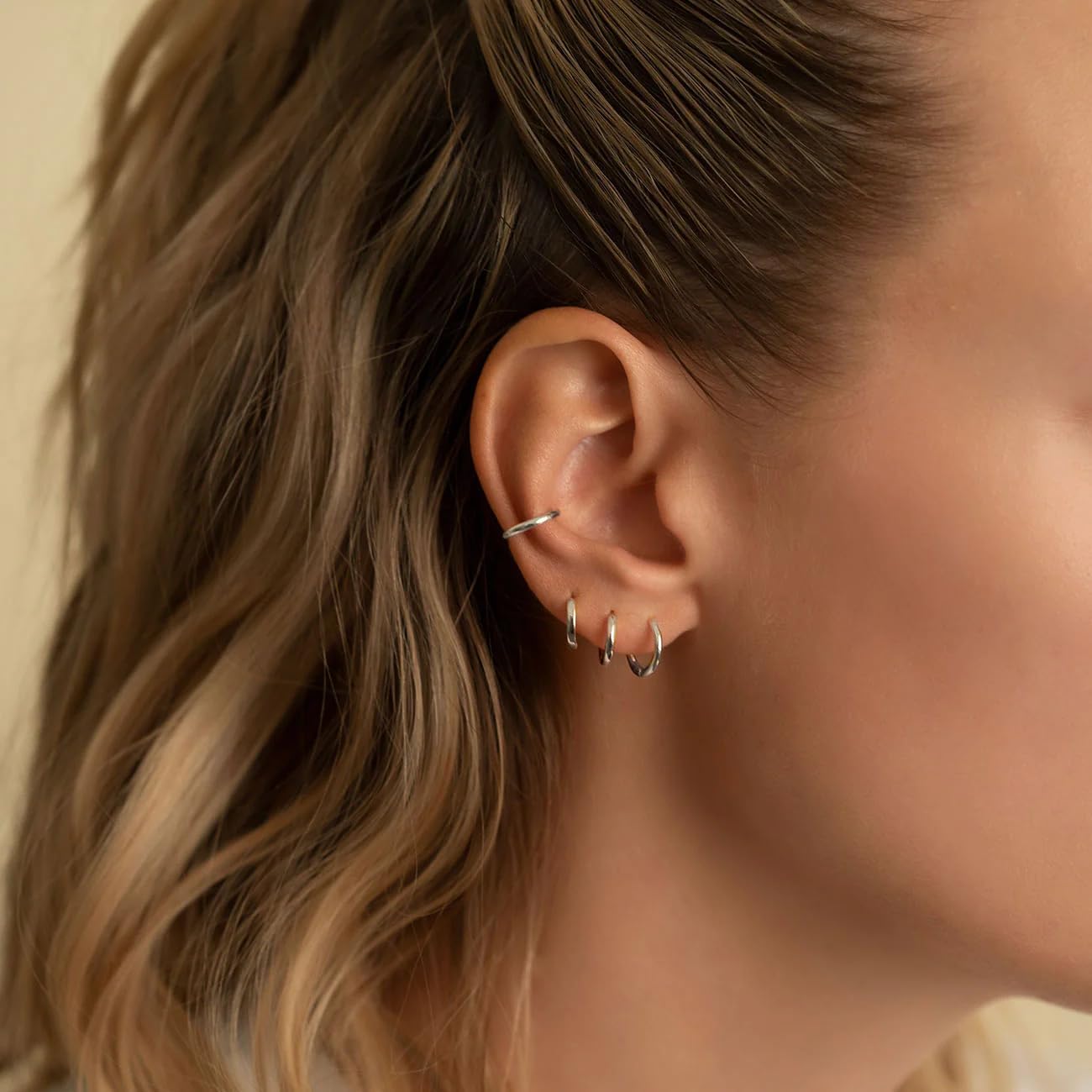 Gokeey Silver Hoop Earrings for Women, Sterling Silver Small Hoop Earrings for Multiple Piercings, Hypoallergenic Huggie Earrings Cartilage Pirecing Jewelry 4 Pair