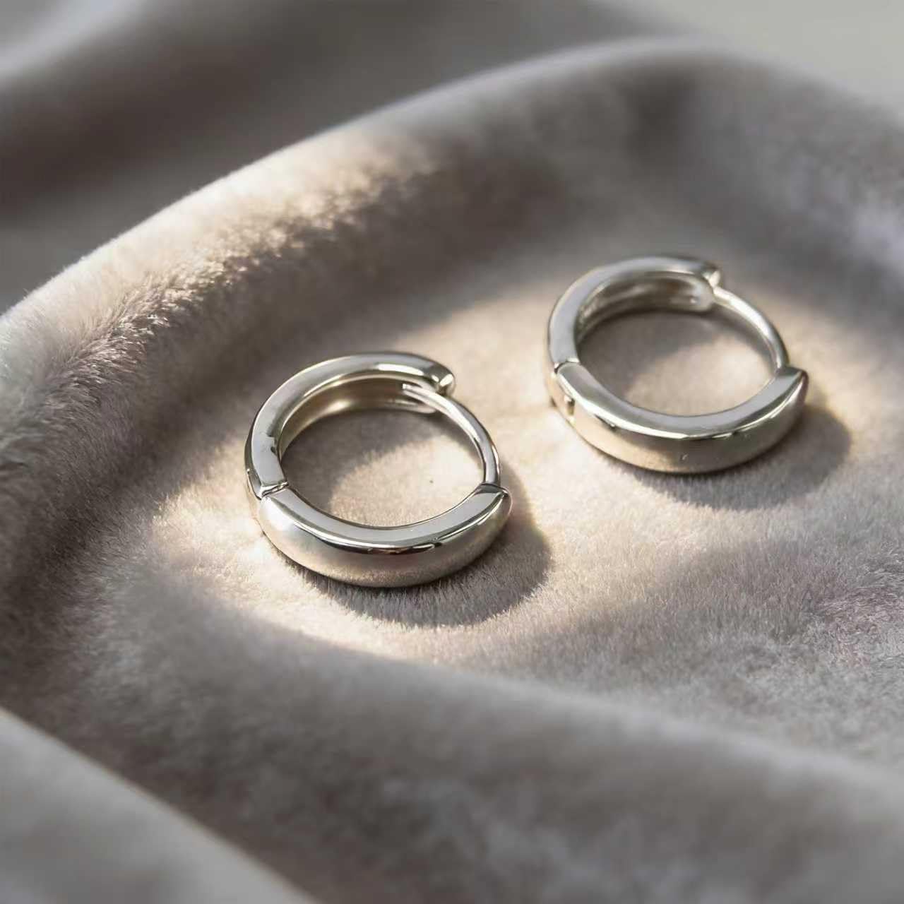 Italian Sterling Silver Earrings for Men Hoop Huggie Earring Polished, Jewelry for Alentine's Day, Father's Day, Thanksgiving Gifts, Birthday Presents (Large shiny hoop)