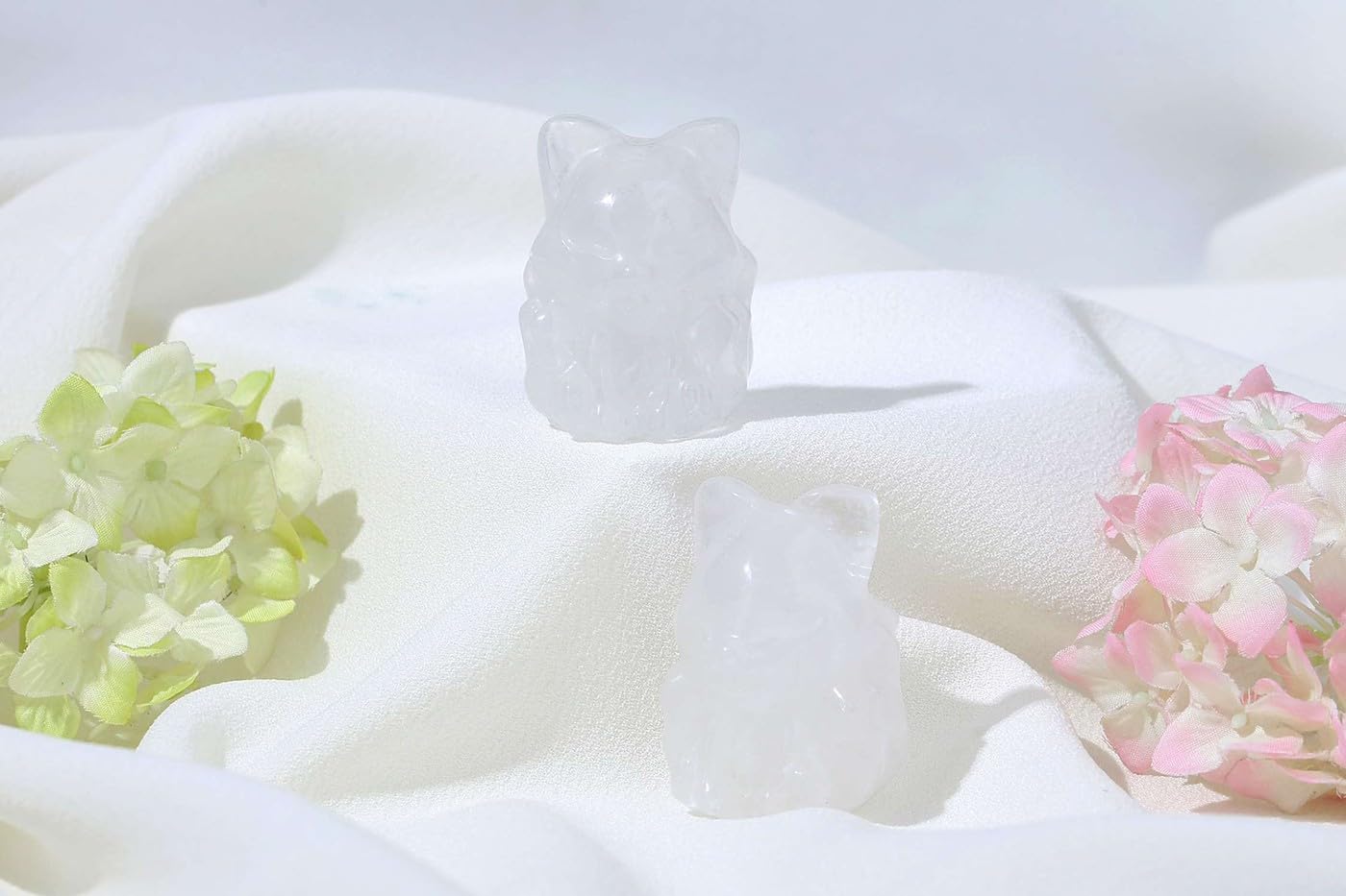 LAIDANLA 2" Clear Quartz Fox Figurine Healing Crystals Fox Statue Hand Carved Natural Gemstone Polished Reiki Spiritual Pocket Animal Sculpture Home Office Room Desk Decor