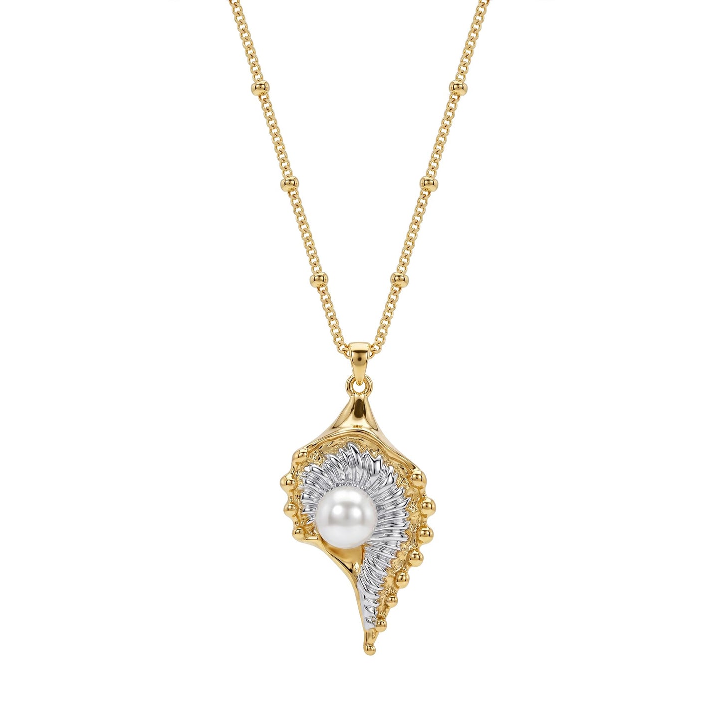 MEVECCO Dainty Gold Conch Shell Pendent Necklace for Women 18K Gold Plated Shell Pearl Necklace Boho Beach Handmade Ocean Jewelry for Holiday