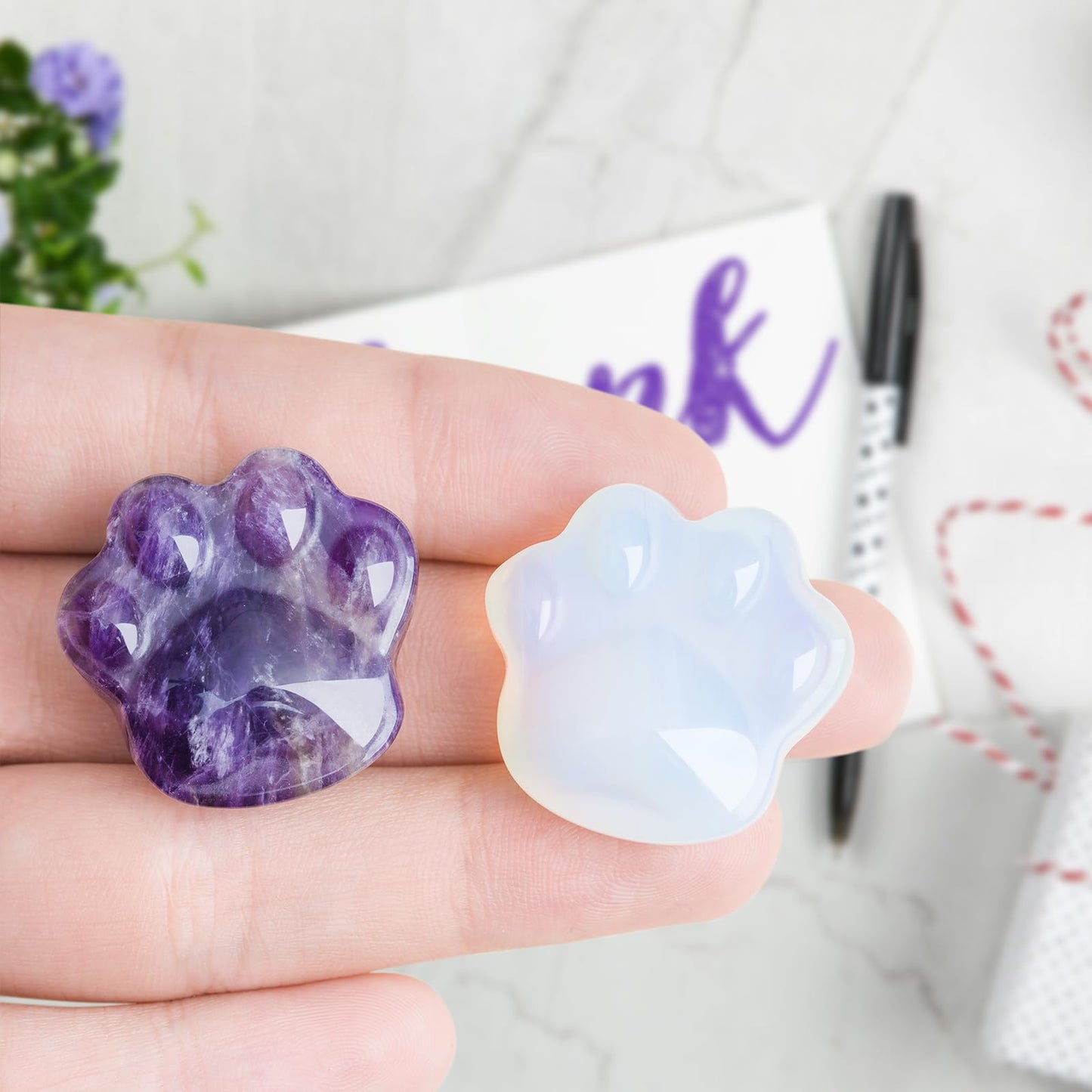 Cat Crystals and Healing Stones, Natural Stone for Anxiety Relief, Pocket-Sized Worry Stones for Stress Relief, Unique Gift for Crystal Cat Lovers Women Men Mother's Day Gifts (White)