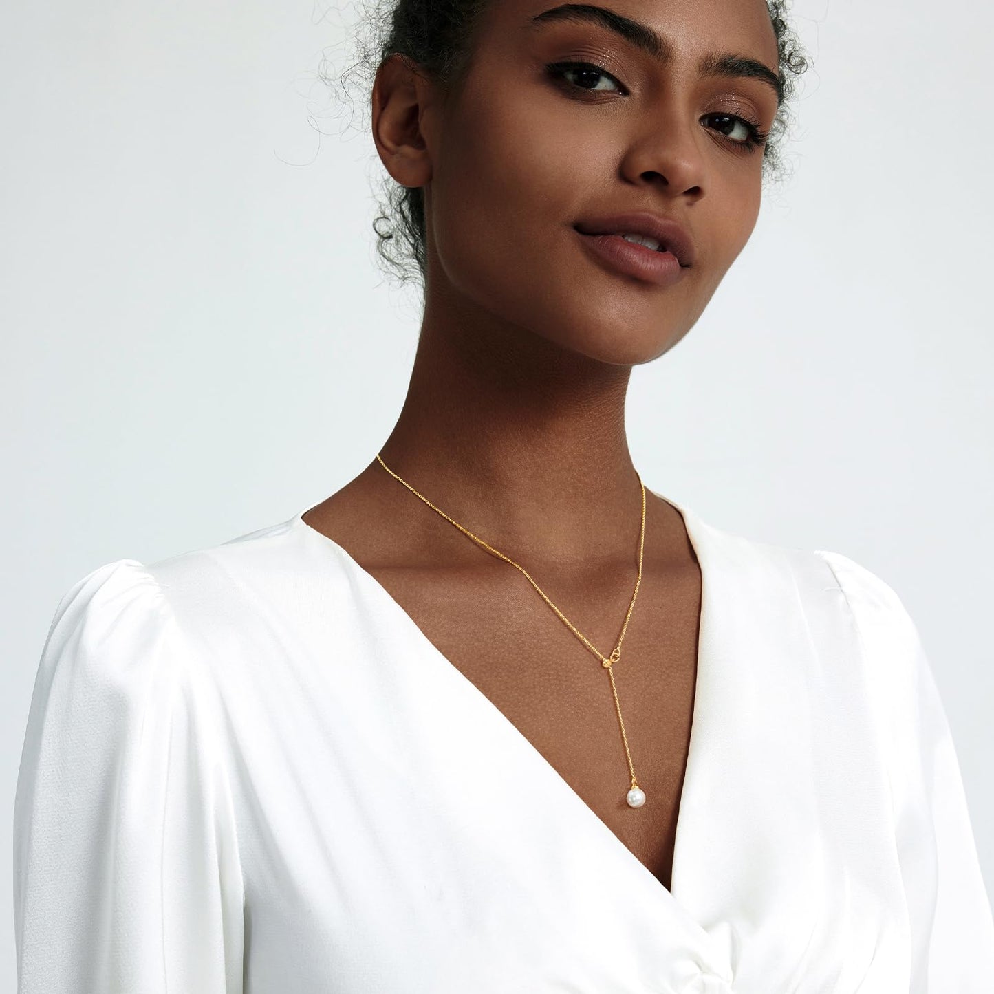 Zeffy Long Pearl Necklaces Dainty Gold Pearl Lariat Necklace Prom Drop Dangle Adjustable Necklace Trendy Simple Pearl Choker Y-Shaped Chain Wedding Women's Jewelry Set Gift
