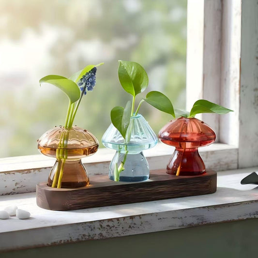 Remadascb Plant Propagation Stations Mini Vase Set, Set of 3 Colored Glass Vases for Indoor Plants, Mini Plant Terrarium for Home Garden Window Office Mushroom Decoratioins