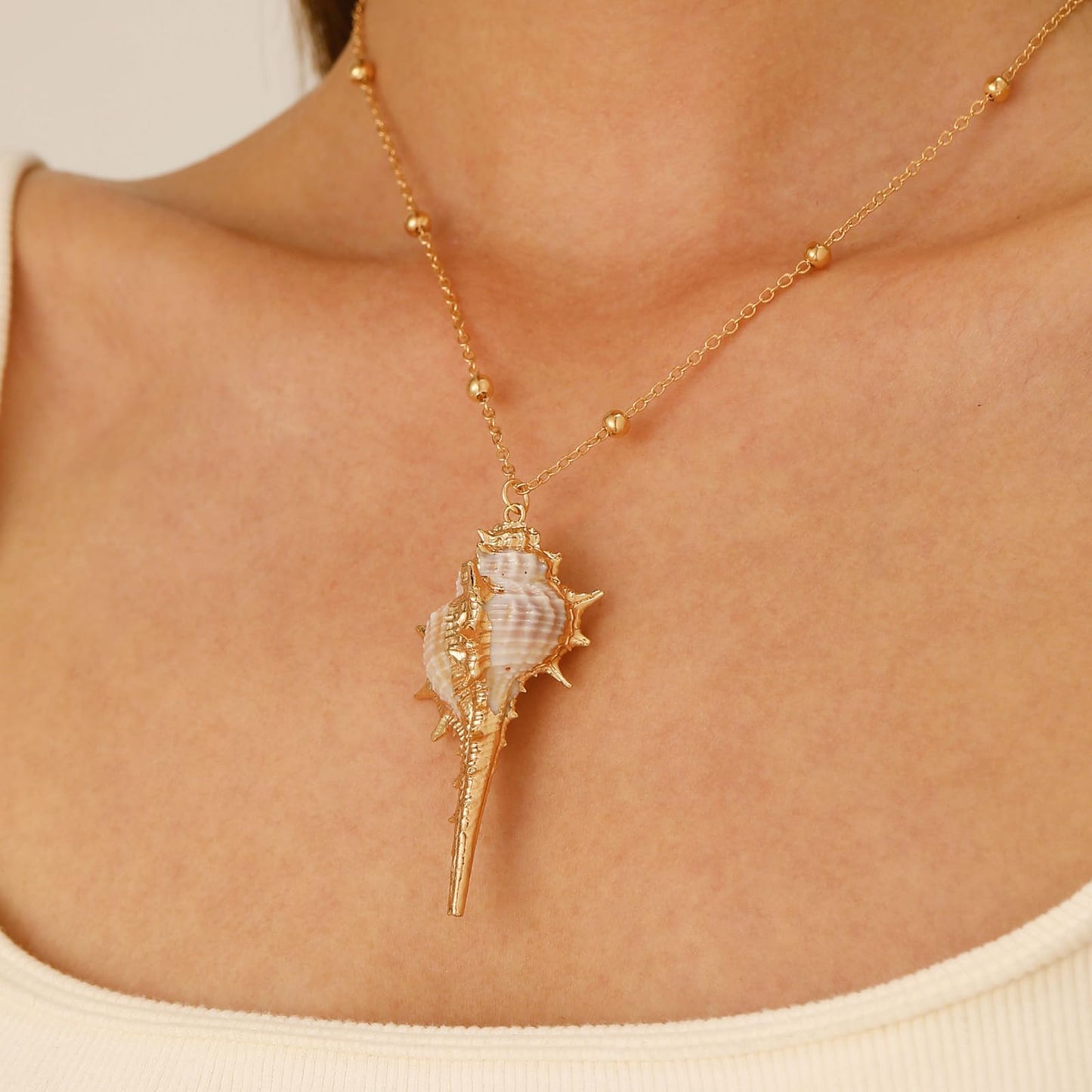 Haceolhada 5Pcs Natural Scallop Conch Seashell Necklace Sea Sshell Necklace Adjustable Seashell Jewelry Gifts for Women