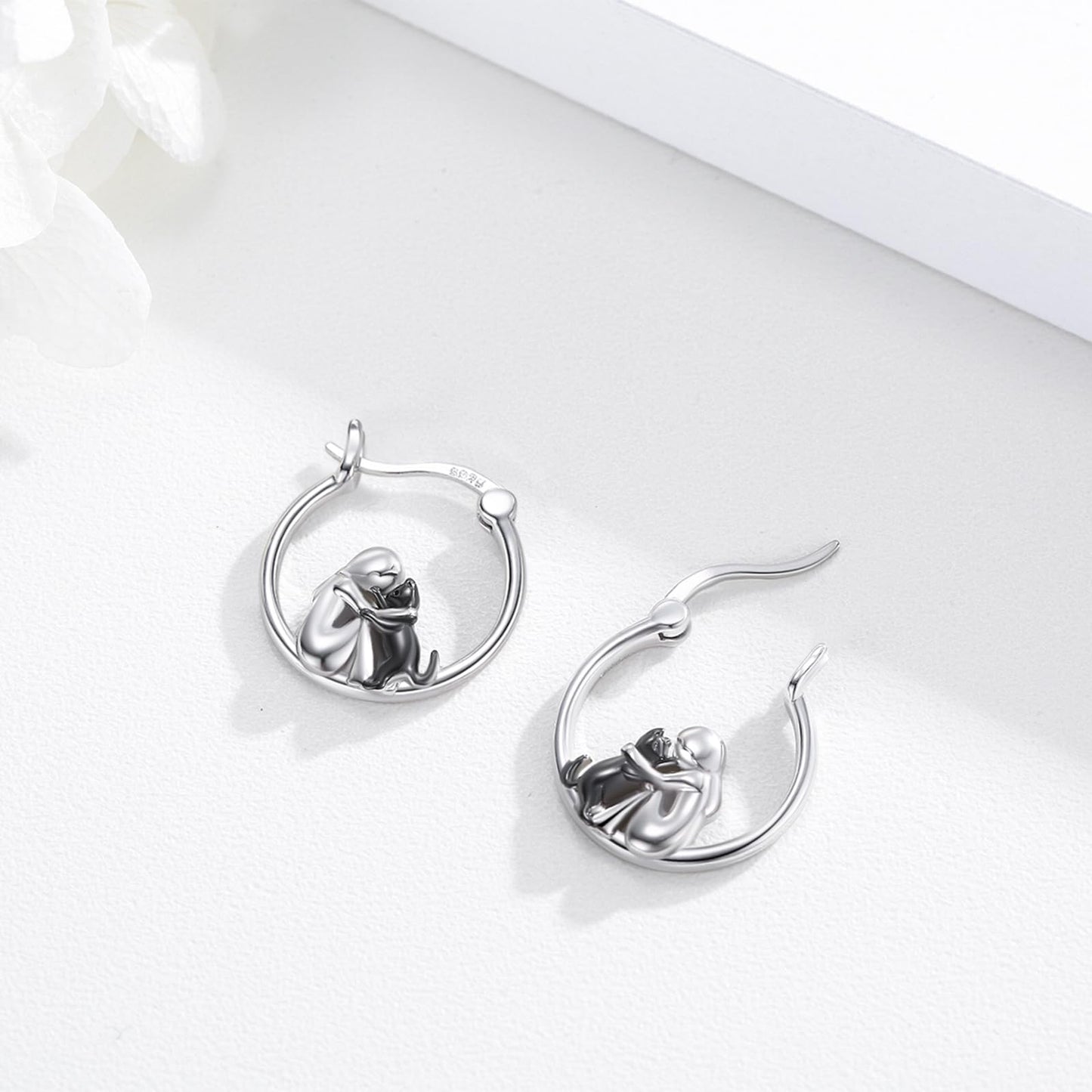 Black Cat Earrings 925 Sterling Silver Cute Cat Hoop Earrings Animal Pet Huggie Earrings Jewelry Gifts for Cat Lover Women