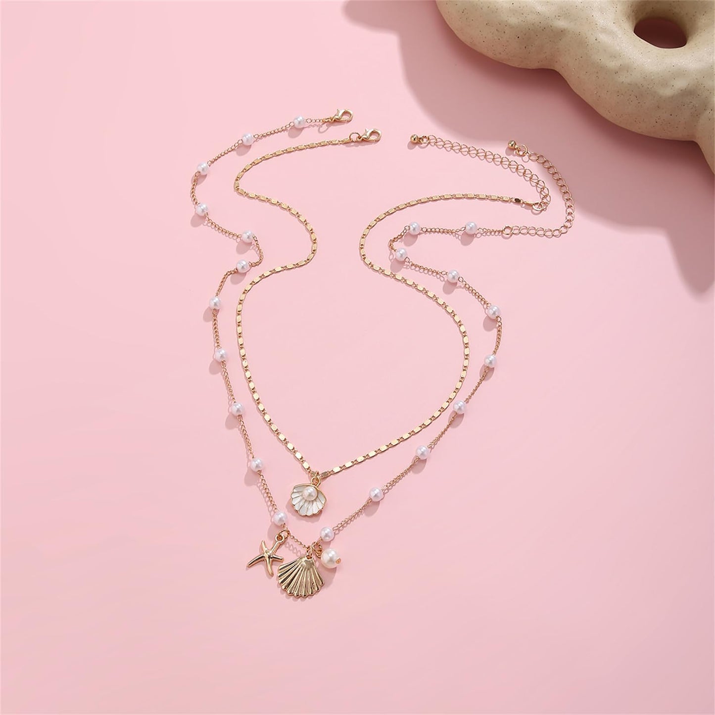 Boho Starfish Seashell Layered Necklace Gold Silver Plated Dainty Charm Double Layer Sea Shell Lucky Stars Ocean Animal Chain Necklace for Women Hawaiian Summer Beach Vacation Jewelry Gifts (White)