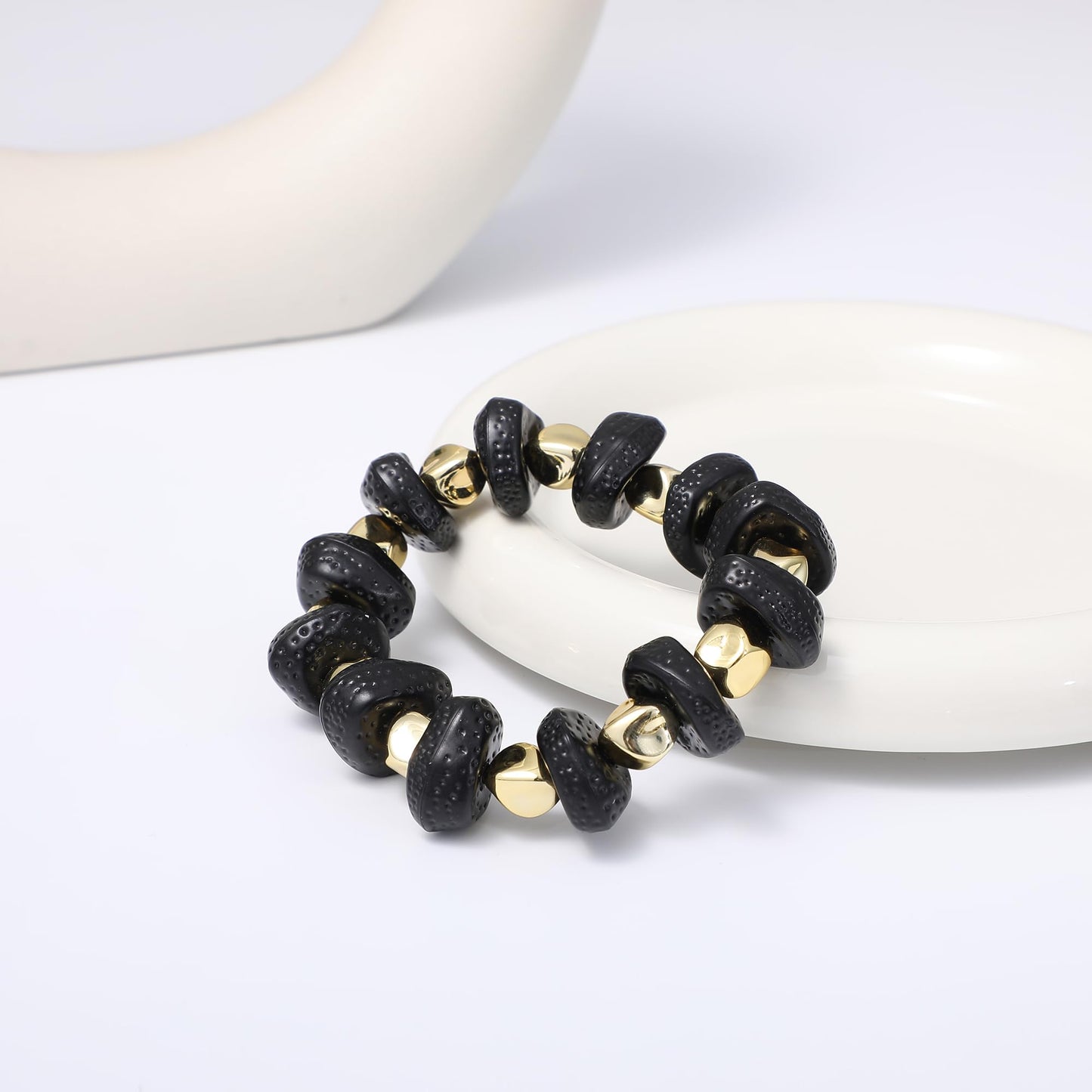 GOOJIDS Simple Beaded Gold Plated Bangles Bracelet Chunky Bamboo Tube Curved Stacking Clear Acrylic Colorful Beads Stretchable Gold Plated Bracelets Set For Women (D-Black&Gold Bracelet)