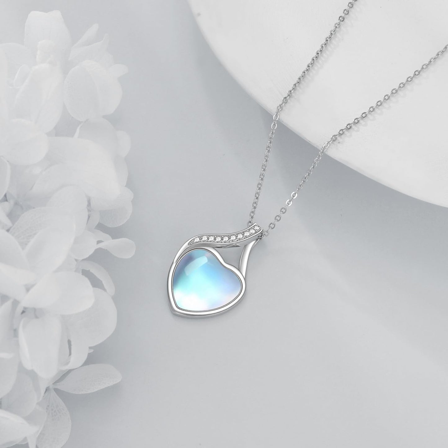 YAFEINI 925 Sterling Silver Moonstone Necklace Cubic Zirconia Heart Pendant Necklace Jewelry for Women (WW-Moonstone Cubic Zirconia Necklace)