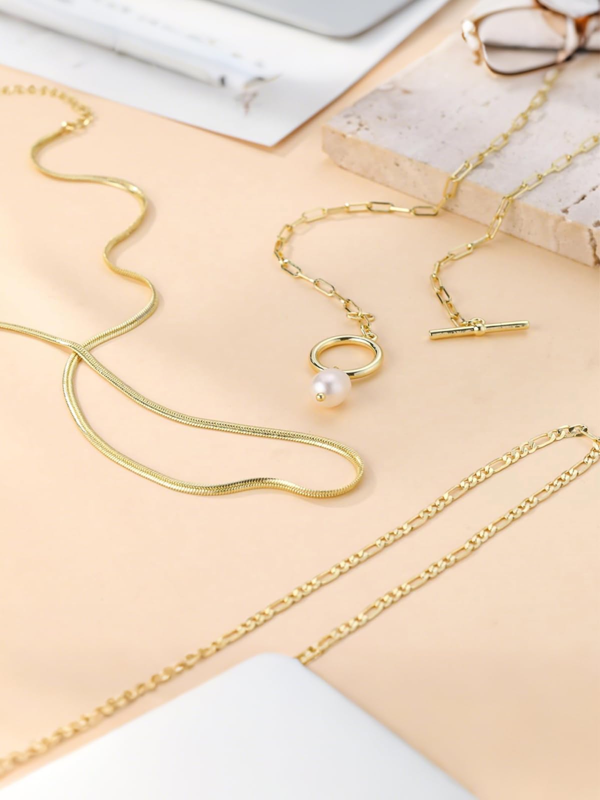 Gold Layered Necklaces for Women Stackable Pearl Pendant Choker Necklaces 3PCS Cute Simple Paperclip Chain Necklaces Set Dainty Trendy Multilayer Thin Chain Elegance Jewelry Set Gifts