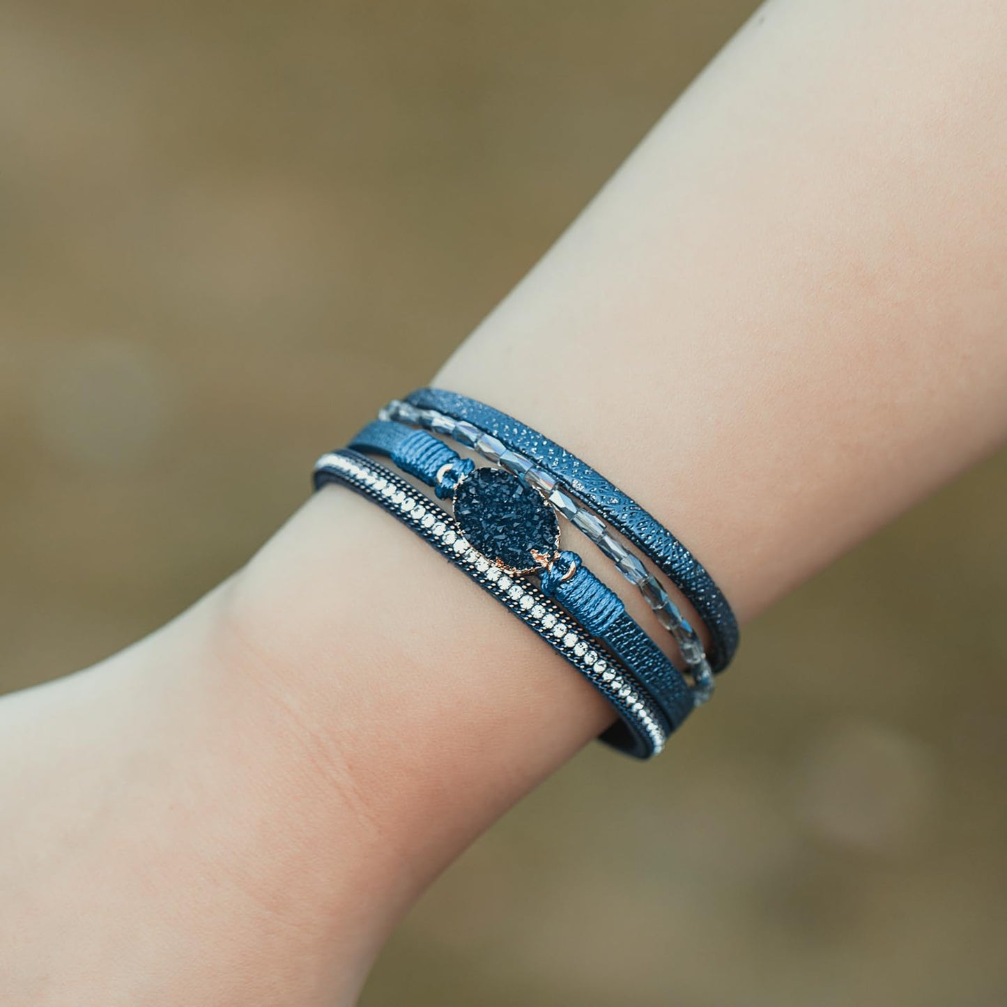 FANCY SHINY Boho Leather Wrap Bracelet Stackable Chunky Crystal Cuff Bracelets with Magnetic Clasp Cowboy Cowgirl Western Summer Beach Outfits Jewelry Gifts for Women (7.7", Navy Blue)