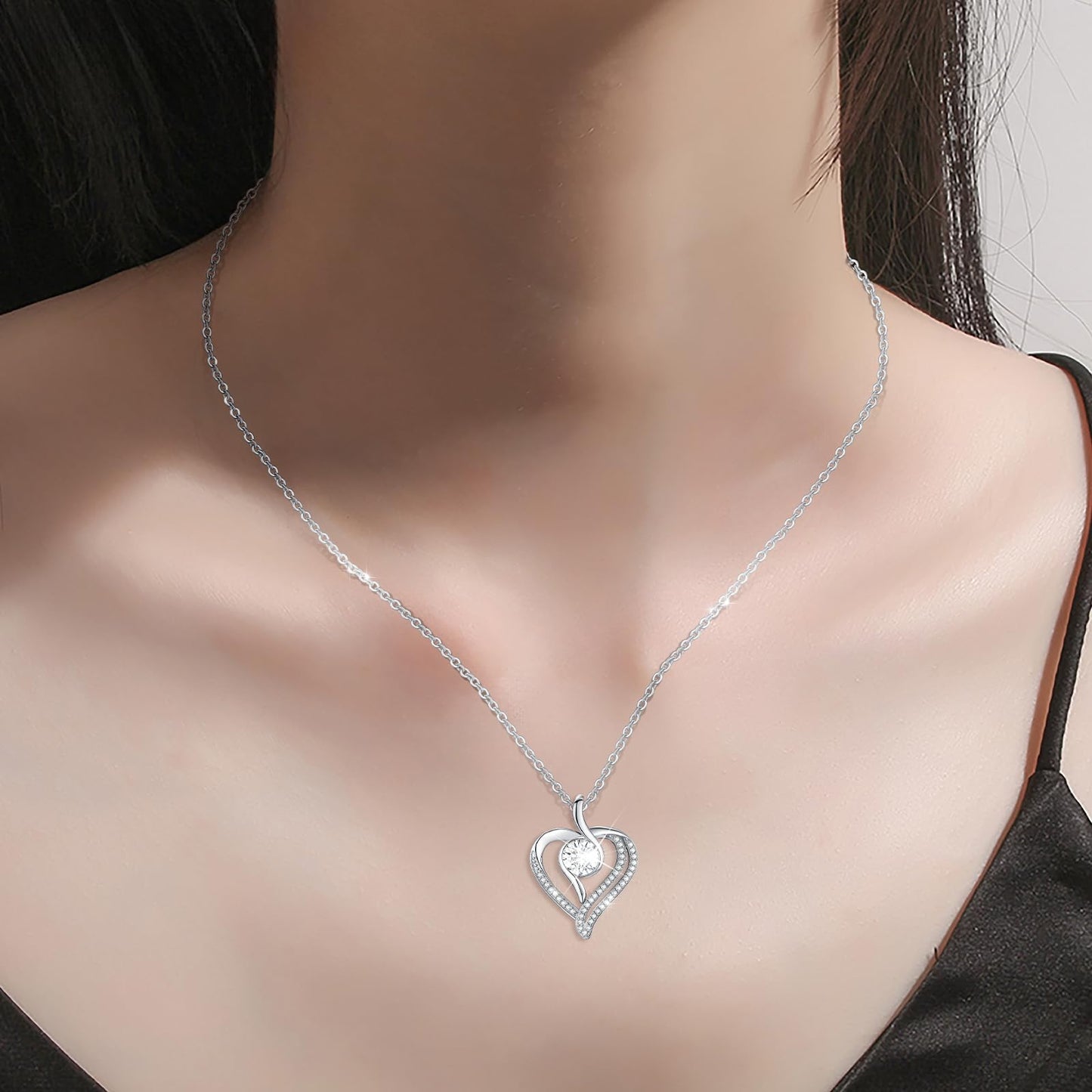 1 Carat Moissanite Necklace 925 Sterling Silver Jewelry 5A Cubic Zirconia Heart Pendant Necklace Gifts for Mom Women Girlfriend Grandma Her Wedding Birthday Anniversary Engagement Valentine's Day