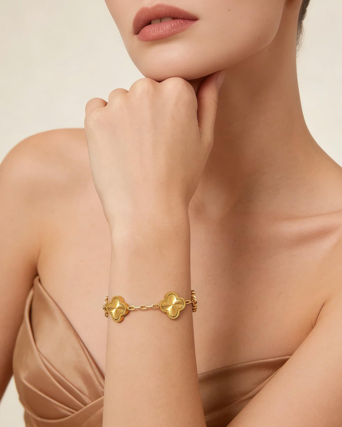 Aimétte Monette 18K Gold Bracelets for Women Non Tarnish Four Leaf Clover Bracelet Gold Jewelry Set for Women Trendy