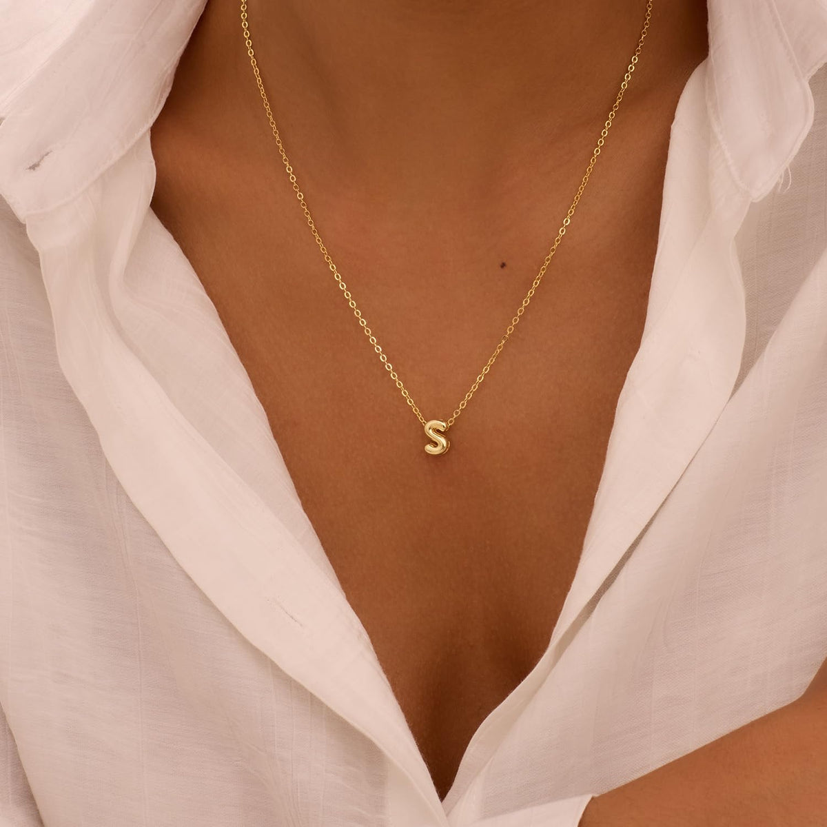 CUEZIY 14K Gold Plated Bubble Letter Necklace Initial Necklaces for Women Dainty Personalized Charm Pendant Name Necklace Cute Non Tarnish Fashion Accessories Teen Gift Trendy Stuff Jewelry Gifts