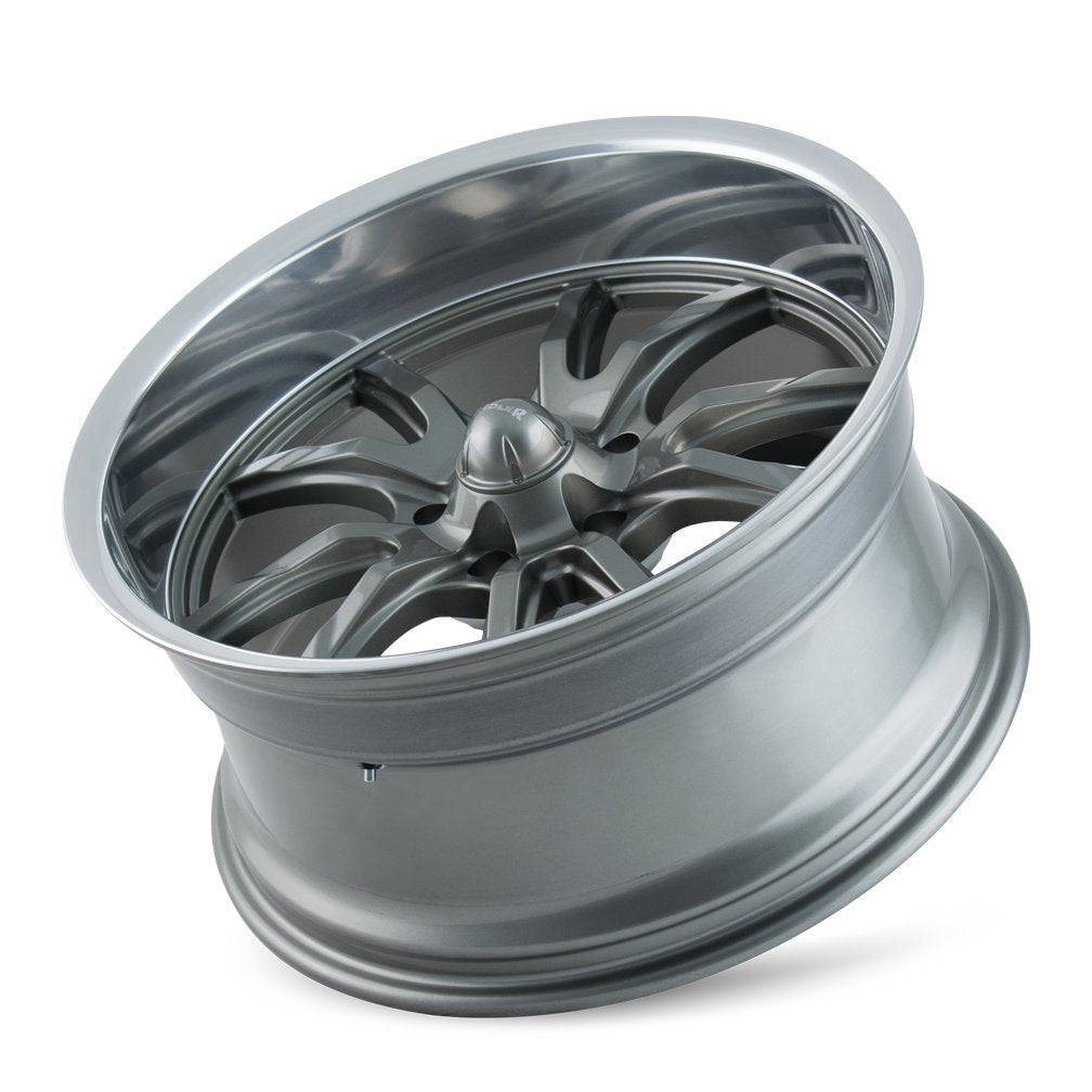 Ridler 650 Grey/Polished Lip Wheel with Painted Finish (20 x 10. inches /5 x 127 mm, 0 mm Offset)