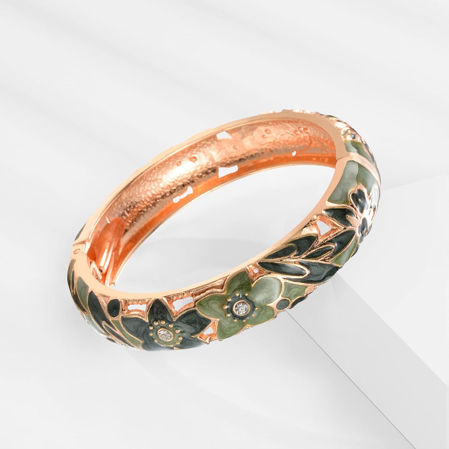UJOY Cloisonne Bangle Colorful Enamel Golden Filigree Flower Hollowed Crystal Bracelet for Women Gifts 88A11-55A103 Green