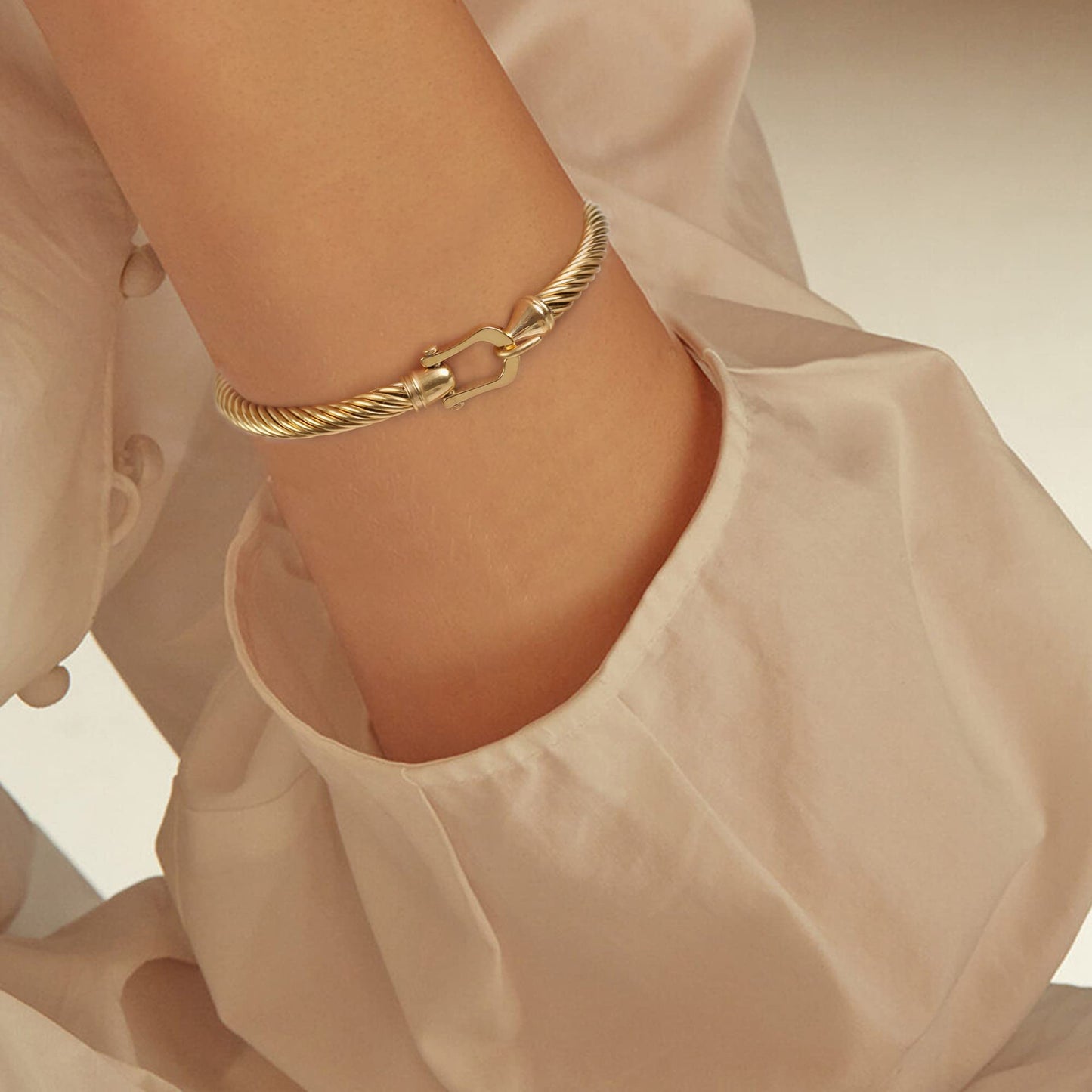 HX SHARE Twisted Cable Bracelet Stylish Fine Stainless Steel Cable Cuff Bracelet with Hook Clasp Bracelets Jewelry for Women Upgrade 18K Gold （7.6"）