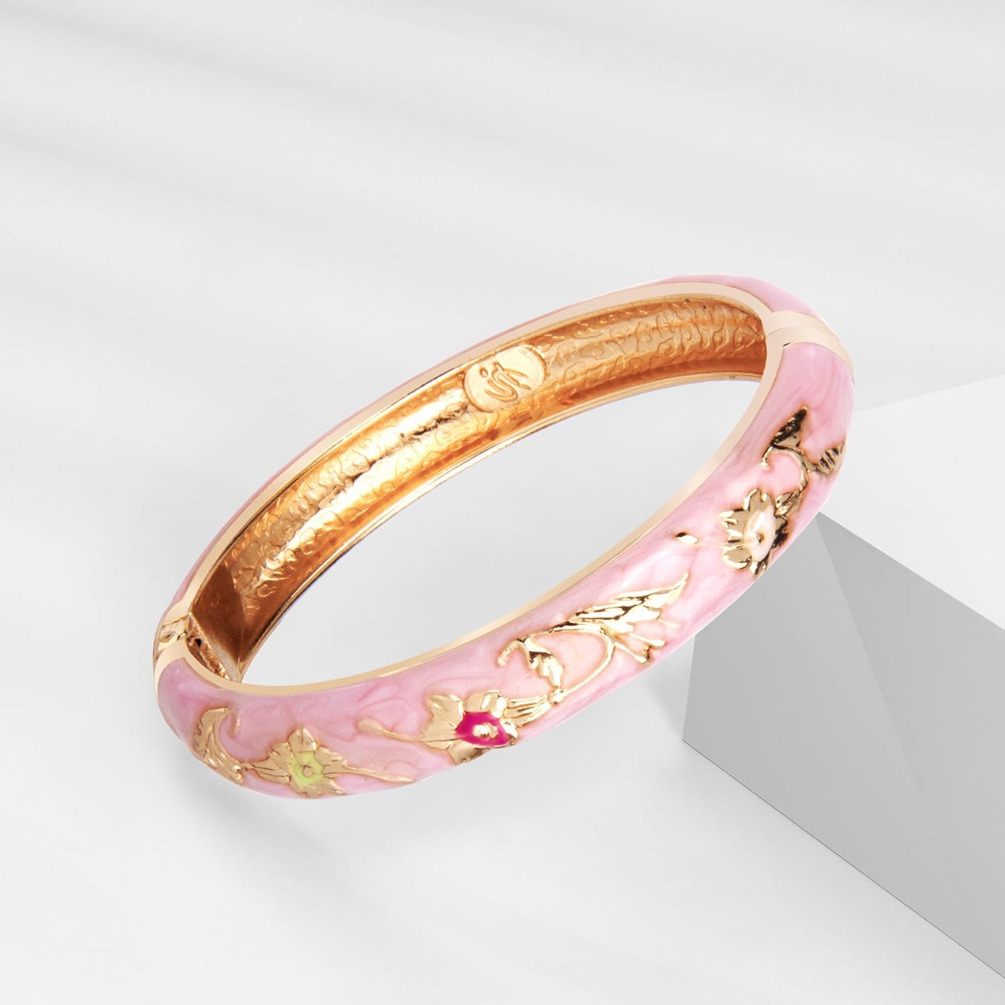 UJOY Cloisonne Bracelet Butterfly Gold Hinged Indian Bangles Flower Enamel Jewelry Bracelets Gift for Women 55A67-55A81 Green Pink