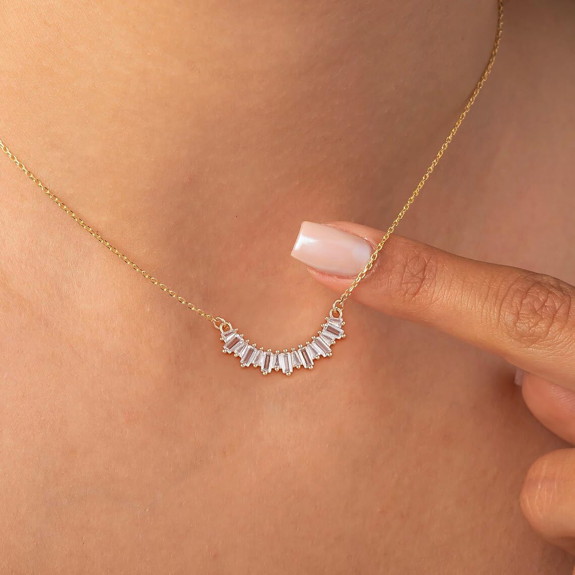 NUZON 18K Gold Plated CZ Bar Pendant Necklace for Women Curved Cluster Diamond Choker Necklace Cubic Zirconia Smile Chain Necklace Dainty Layering Jewelry 16’’