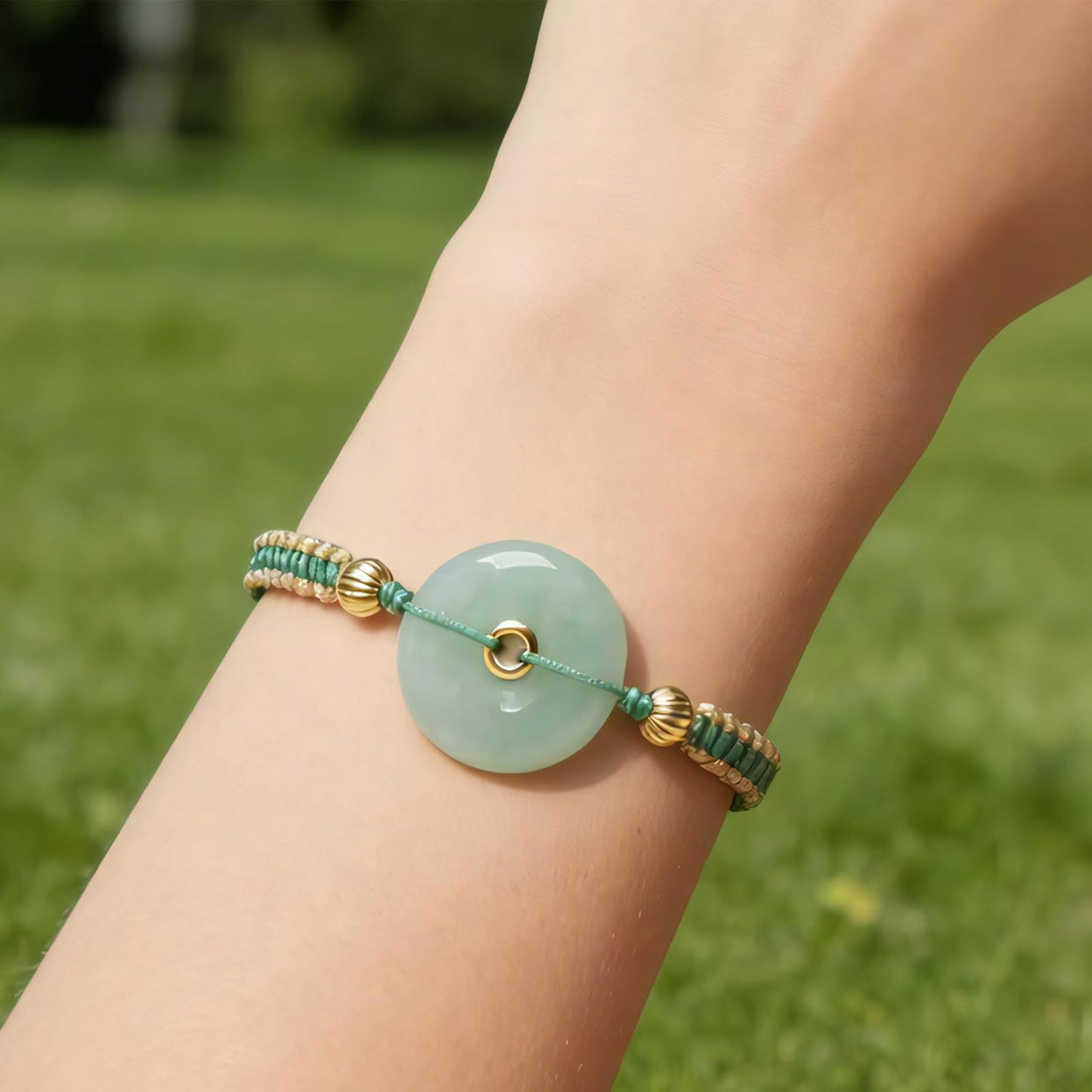 HL1971 Natural Jade Beaded Elastic Bracelet Gradient Green Jade Bead Ladies Bracelet, Suitable for Christmas, Thanksgiving
