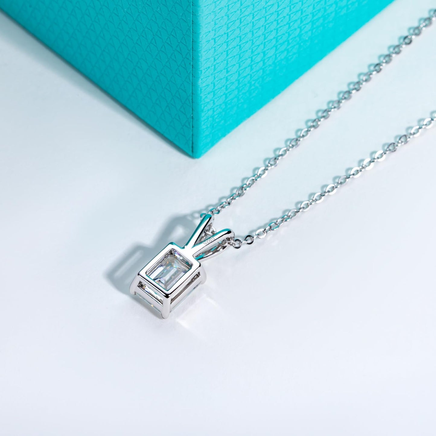 AnuClub Emerald Cut Moissanite Pendant Necklace 2CT D Color VVS1 925 Sterling Silver Everyday Wear Necklace for Women Wife Her with Certificate, 40+2+3cm Adjustable Chain