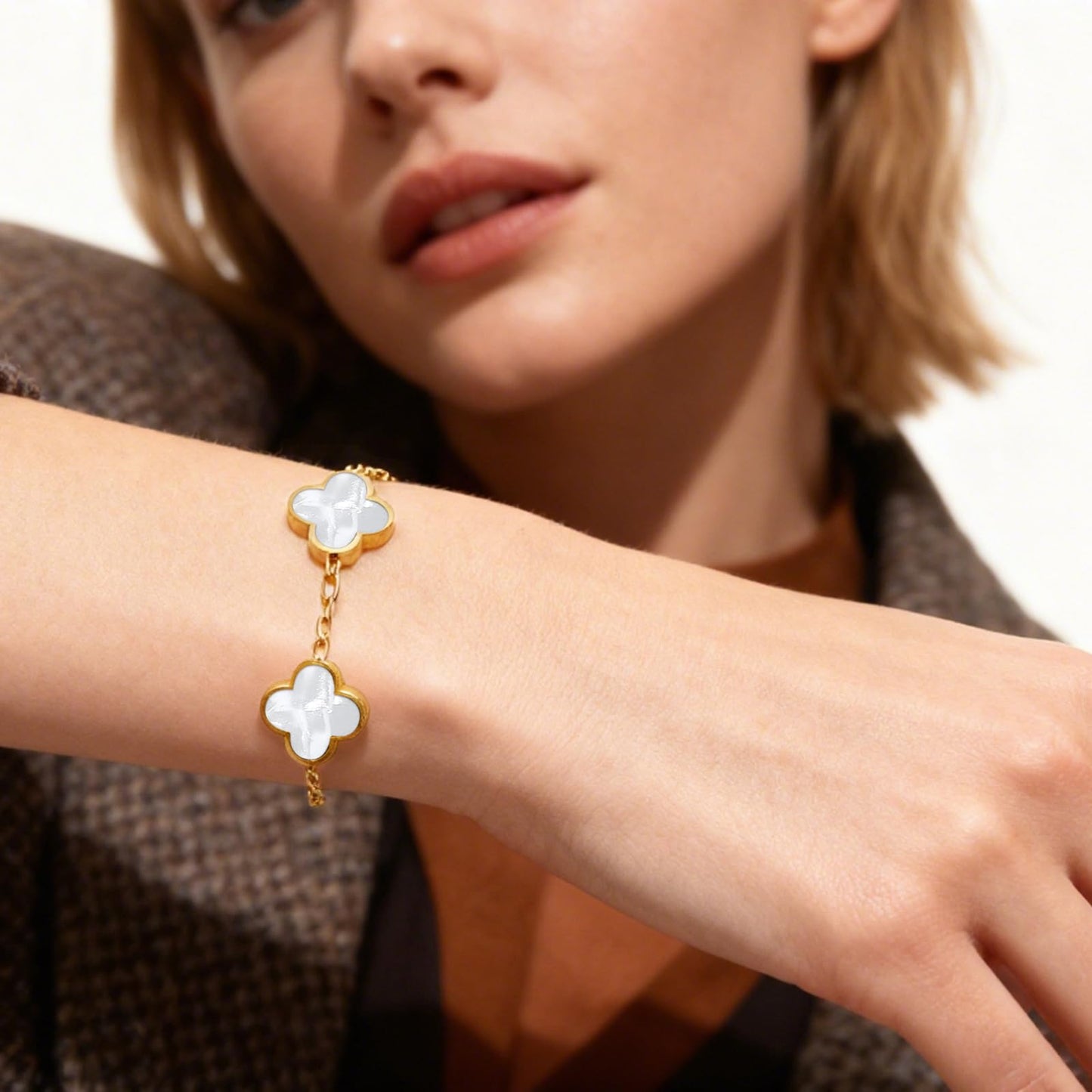Aimétte Monette 18K Gold Plated Jewelry Set, Clover Necklace, Clover Bracelets and Stud Earrings Set, Women's Hypoallergenic White Gold Lucky Bracelet and Necklace Fashion Gifts for Women Trendy