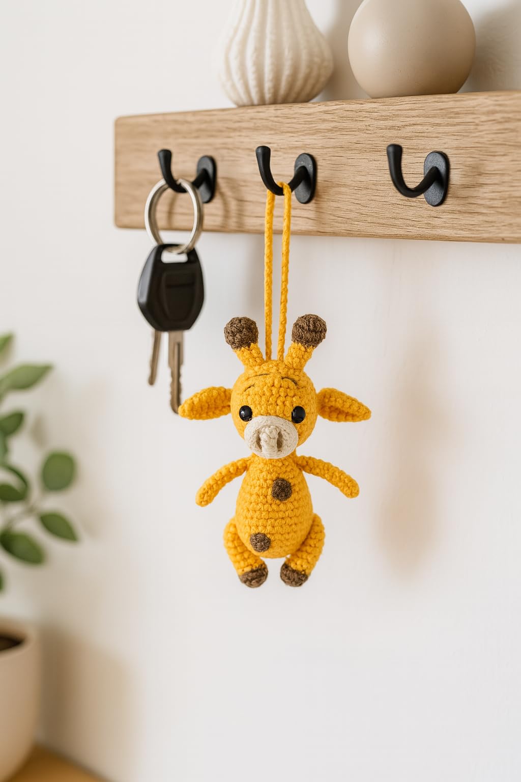 Giraffe Handmade Crochet Car Mirror Hanging Ornament – Cute Home Charm, Amigurumi Animal Decor for Car, Backpack, Nursery, Desk – Gift for Animal Lovers