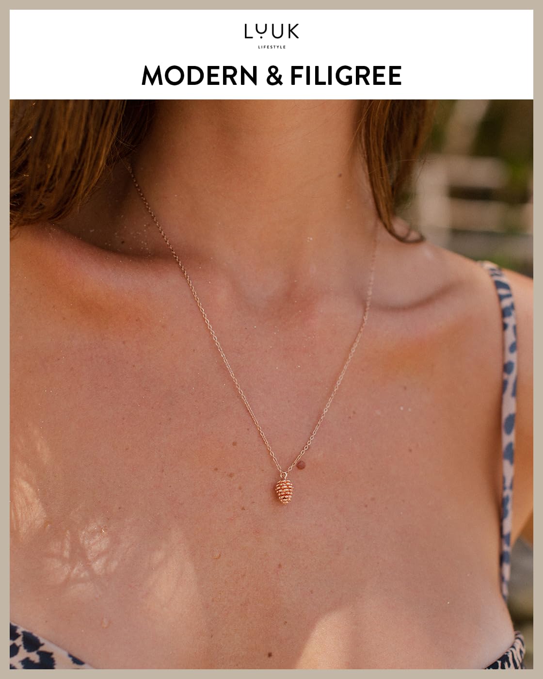 LUUK LIFESTYLE Waterproof Pinecone pendant necklace, tarnish-free, 19in adjustable sturdy chain, Gift for sister friend daughter, holiday dainty trendy aesthetic simple (with Motivational Gift Card)