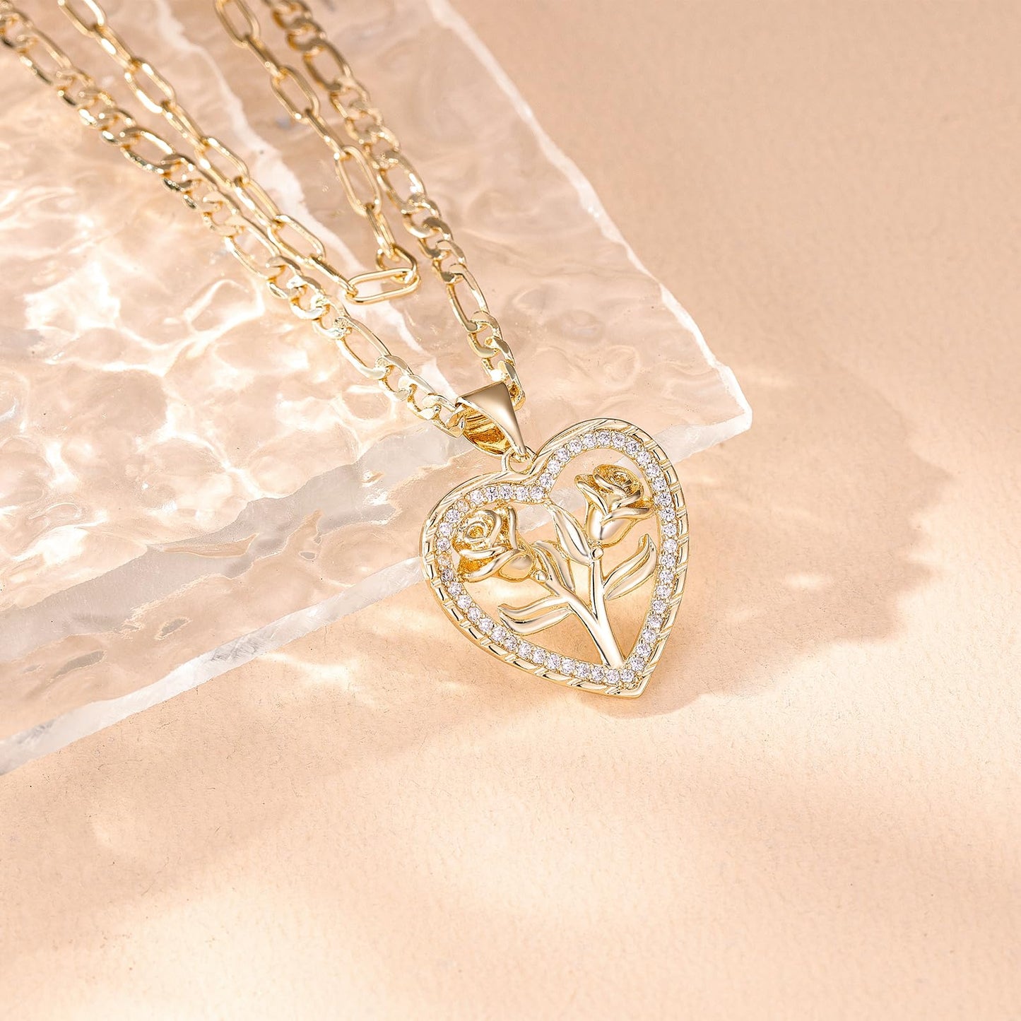 MEIITRUE Heart Necklaces for Women Trendy 14k Gold Plated Dainty Layered Necklace Set Cubic Zirconia Rose Heart Pendant Choker Paperclip Chain Stackable Jewelry Gifts for Her