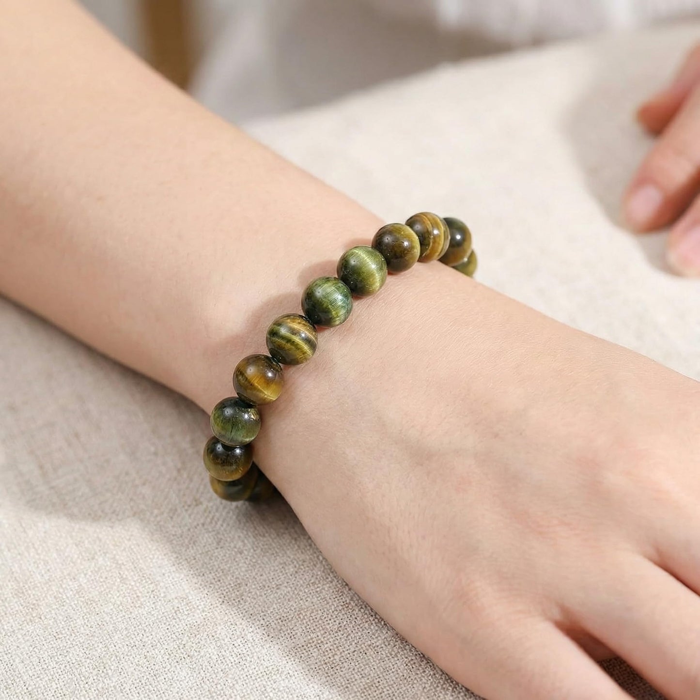 Yochus Natural Tiger Eye Beads, 60Pcs 6MM Onyx Agate Color Enhance Round Loose Beads Bulk, DIY Charm Smooth Gemstone Beads for Jewelry Making(4mm 8mm 10mm 12mm Beads)
