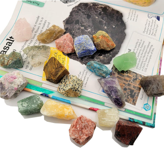 3.6lbs Bulk Natural Rocks for Tumbling,25Kinds Rocks Minerals Collections Raw Crystals Rough Stones for Polishing Gemstones Crystals and Healing Stones for Wicca Reiki (3.6lb(60-80pcs))