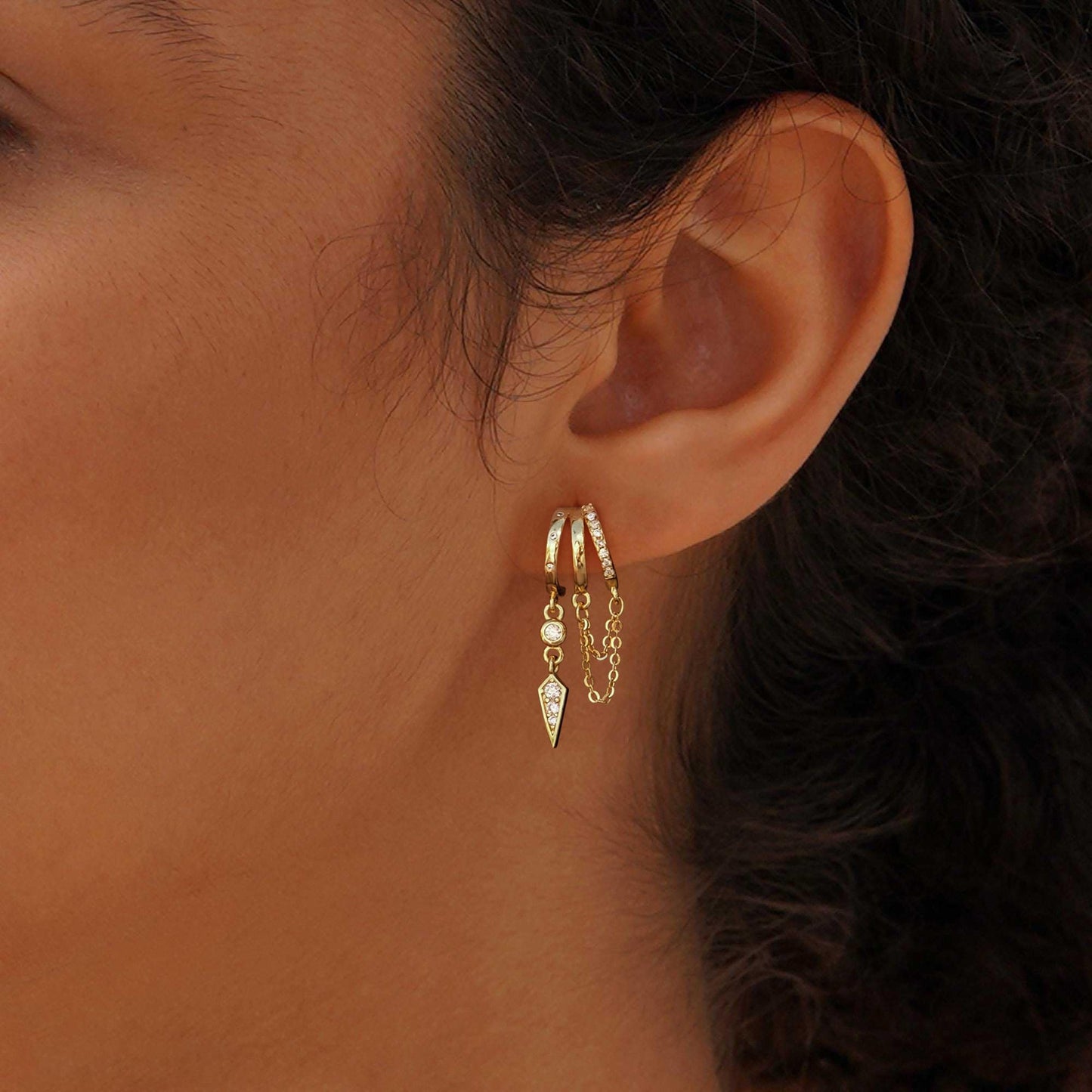 SELSHE Huggie Earrings for Women,Dainty Chain Earrings 14k Gold Plated Long Drop Earrings Hypoallergenic Small Triple Hoop Earrings for Women Trendy Cute Statement Earring Fashion Womens Jewelry