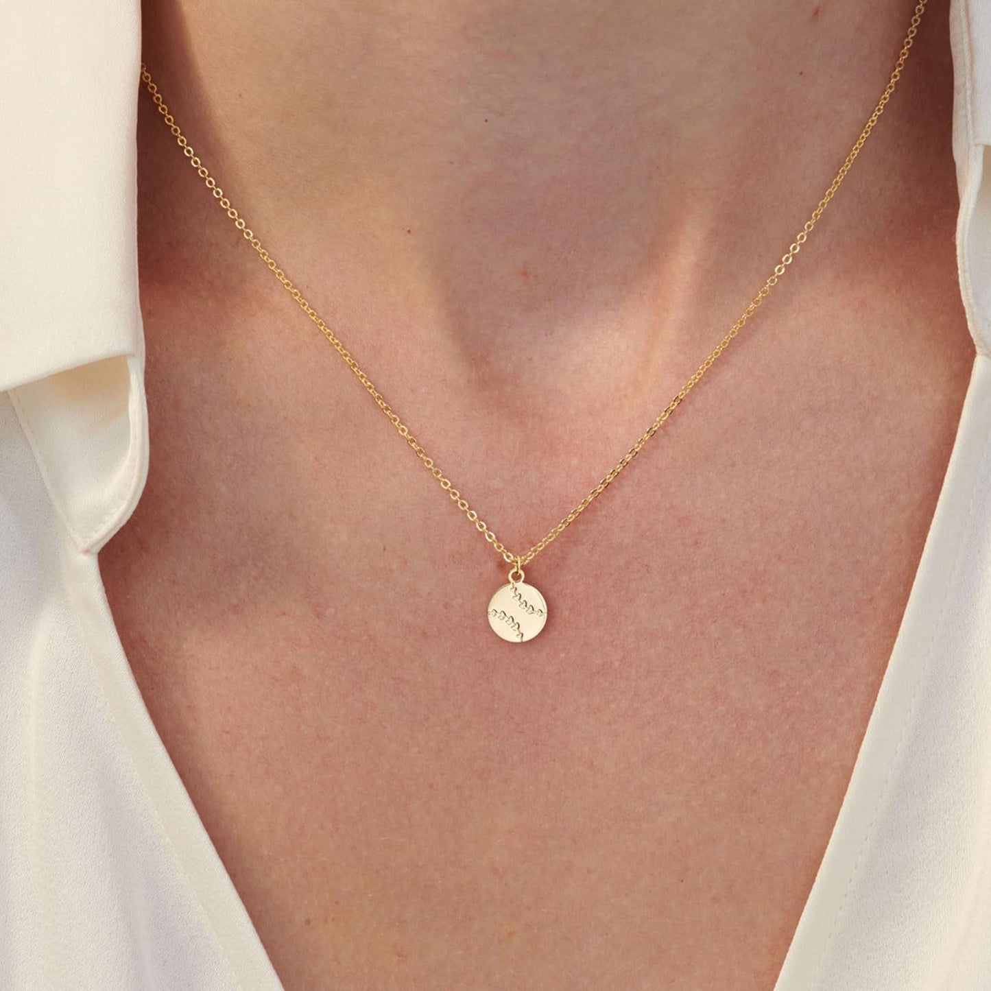 VRIUA Baseball Necklace – 14K Gold Plated Dainty Baseball Necklaces Minimalistic Trendy Necklaces for Women Jewelry