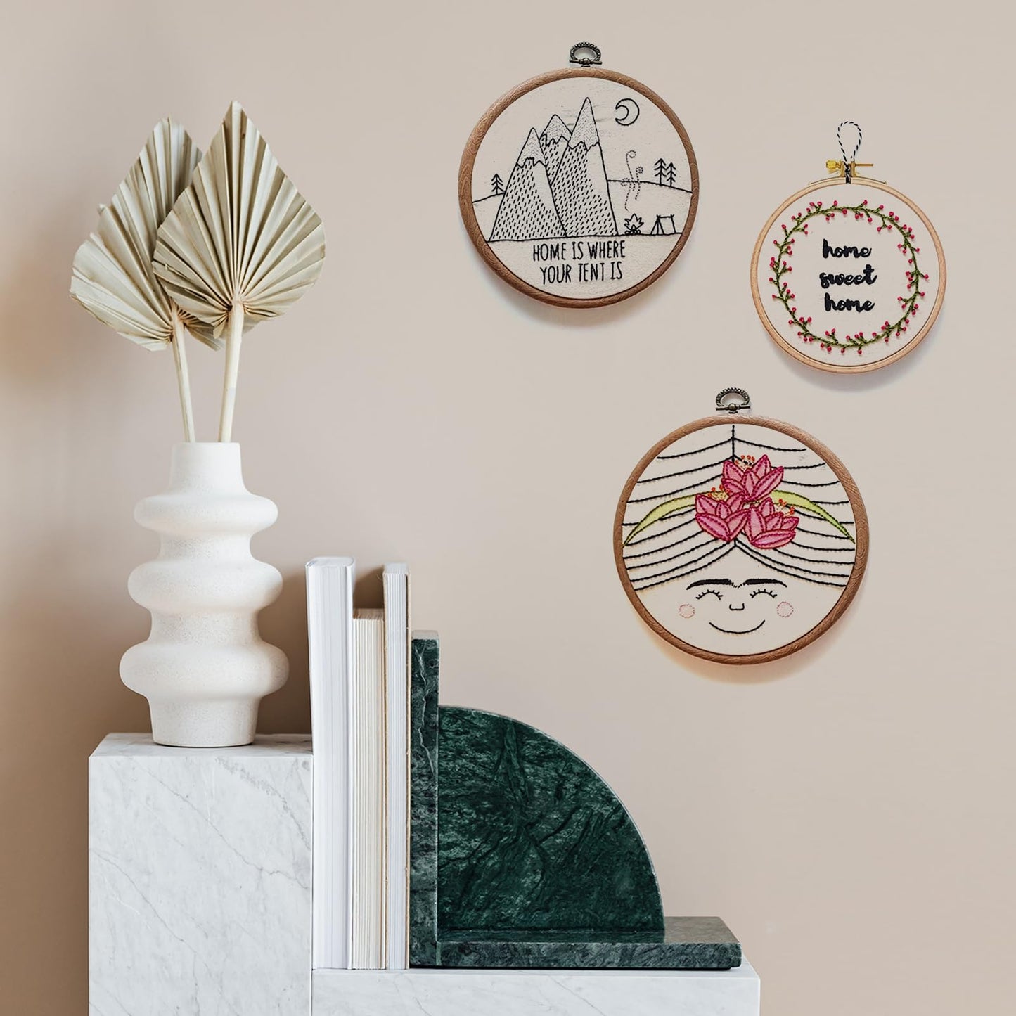 PATIKIL 5inch Embroidery Hoops, 10Pieces Imitated Wood Circle Frame Cross Stitch Hoop Ring for Embroidery Art Craft Sewing Ornaments Hanging Decoration