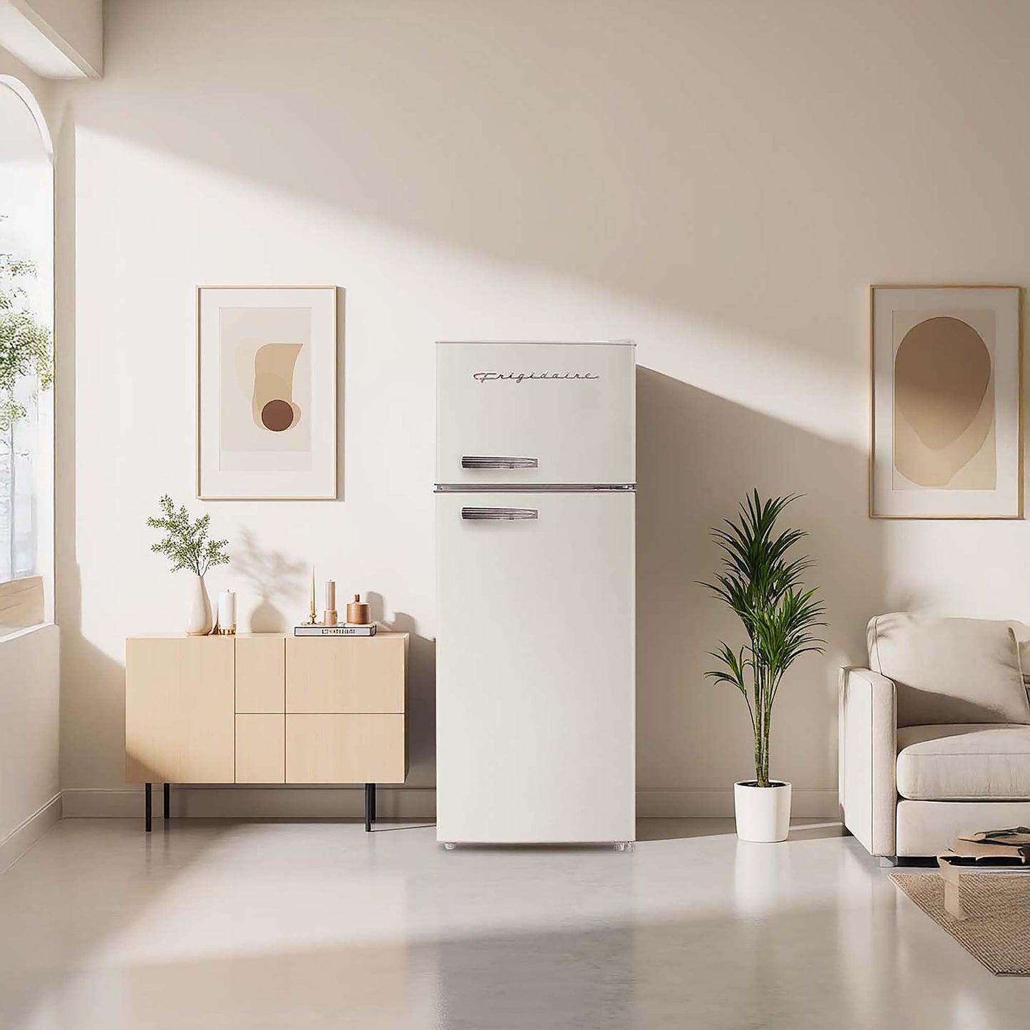 Frigidaire EFR753 Retro Apartment Size Refrigerator with Top Freezer - 2 Door Fridge with 7.5 Cu Ft of Storage Capacity, Adjustable Spill-Proof Shelves, Door & Crisper Bins, CREAM