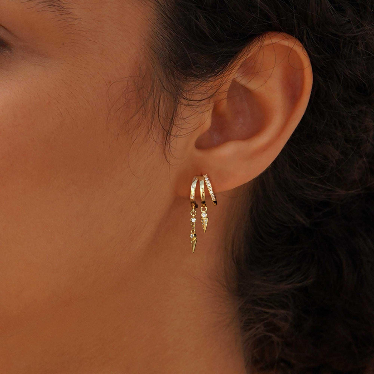 SELSHE Gothic Earrings for Women, 14K Gold Plated Huggie Earrings for Women Trendy Dainty Dangle Earrings Hypoallergenic Small Hoops Unique Drop Earrings Fashion Waterproof Womens Jewelry