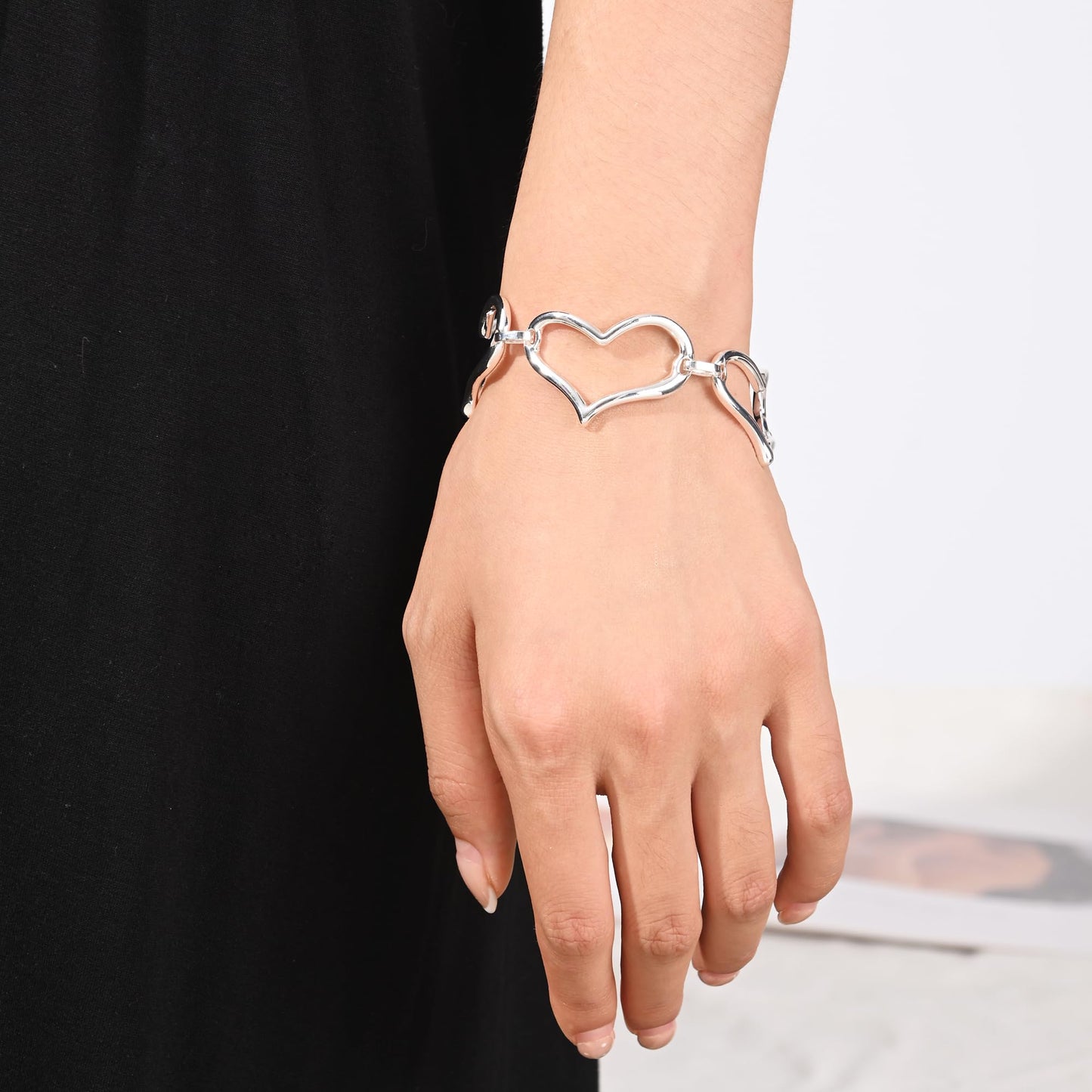 Ginyejly 14K Gold and Silver Plated Special Cain Link with Toggle Clasp Closure in Daily or Party for Women Fashion Jewelry Gifts (silver heart)