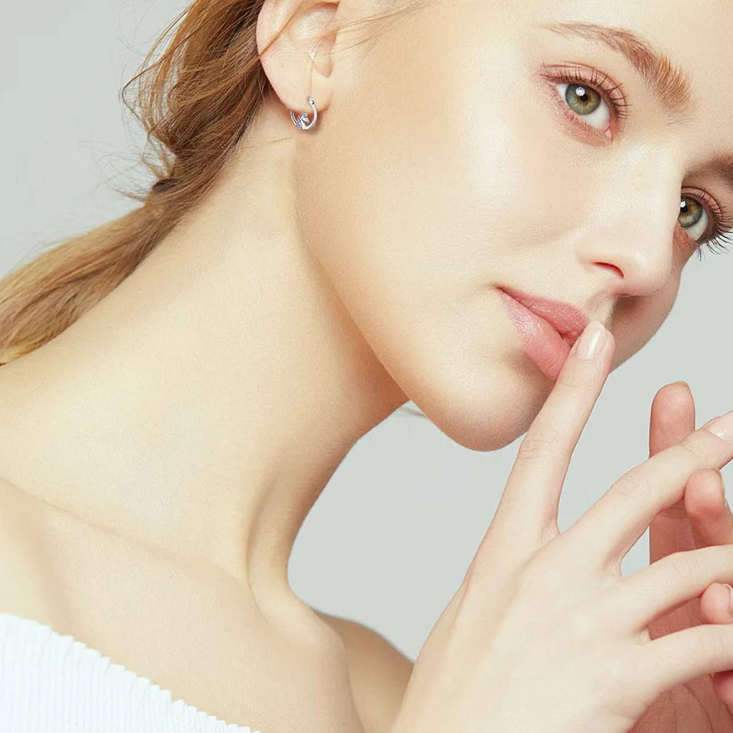 Unicorn Hoop Earrings for Girls Women Sterling Silver Small Animal Huggie Hoop Earrings for Sensitive Ears Unicorn Jewelry Graduation Gifts for Daughter Her