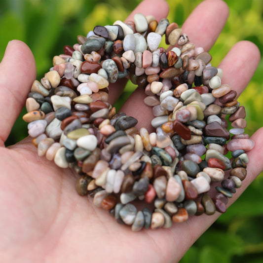 400pcs Natural Chip Stone Beads for Jewelry Making Alashan Agate 5-8mm Irregular Gemstones Healing Crystal Loose Rocks Bead Hole Drilled for Ring Earrings Necklace Bracelet Making DIY Art Crafts
