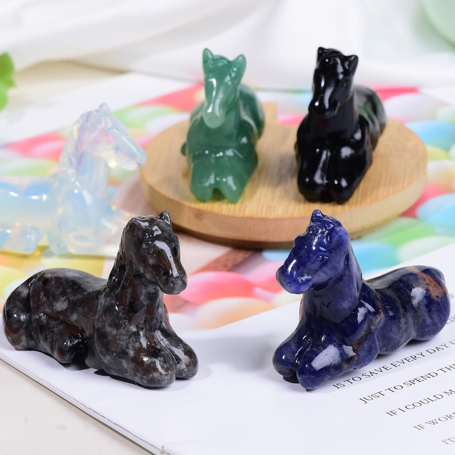 Ytbeoxk 2.2 Inch Flame Stone Horse Crystal Figurines,Hand-Carved Healing Crystals Decor, Horse Statues Stone Energy Gemstones,in Bedroom Office Meditation Memorial Gifts for Men and Women