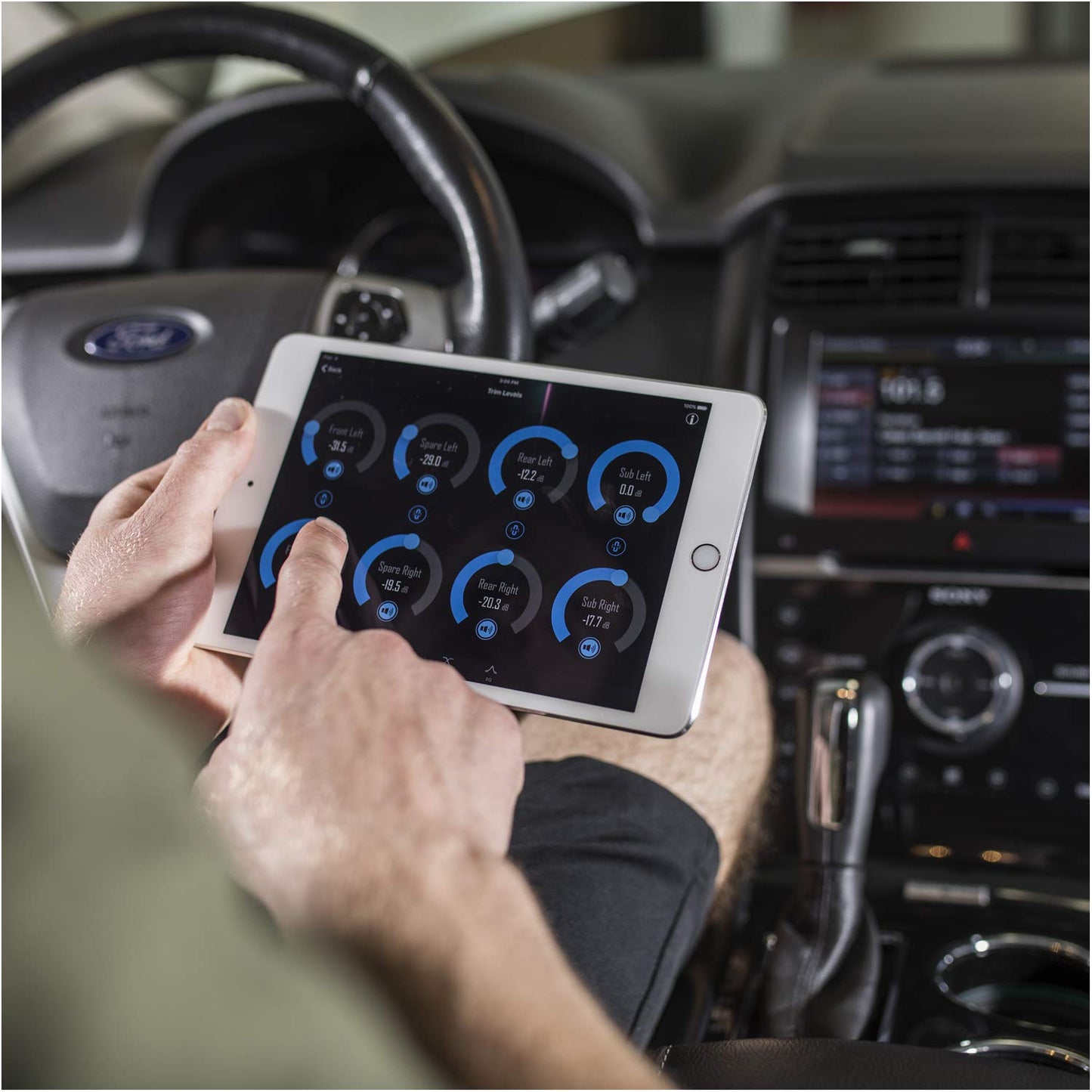 Rockford Fosgate DSR1 8-Channel Interactive Signal Processor w/Integrated iDatalink Maestro Module
