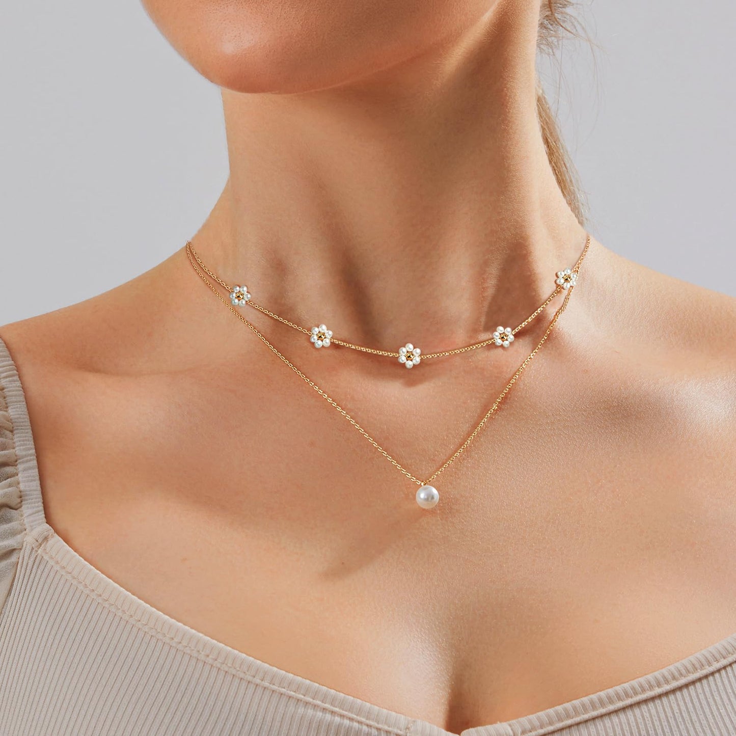 Zeffy Gold Daisy Flower Pearl Layered Necklace Cute Gold Necklace Stack Wedding Jewelry Sets for Women Bridesmaid Gifts 2PCS